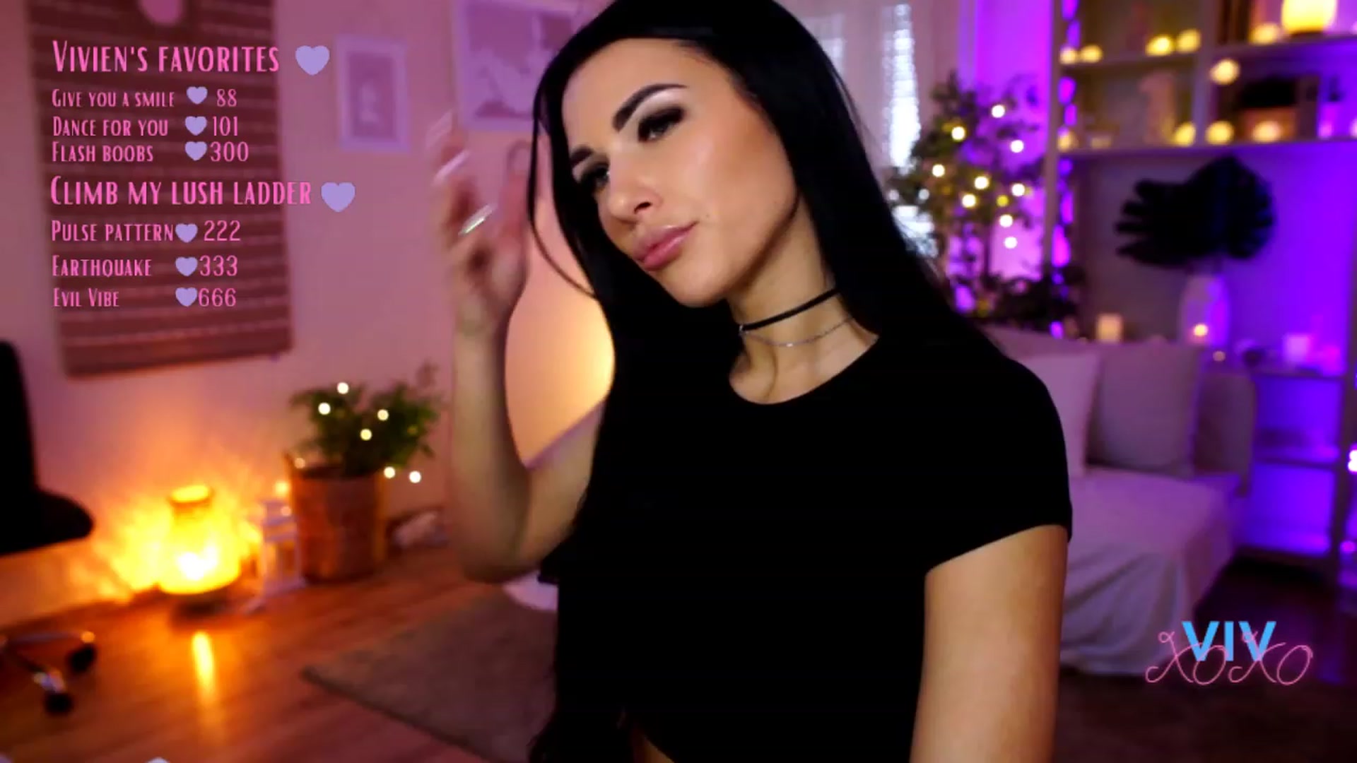 Gallery image thumbnail from kerelai's myfreecams stream on, 02/11/2023, 12:01 image 8 of 20