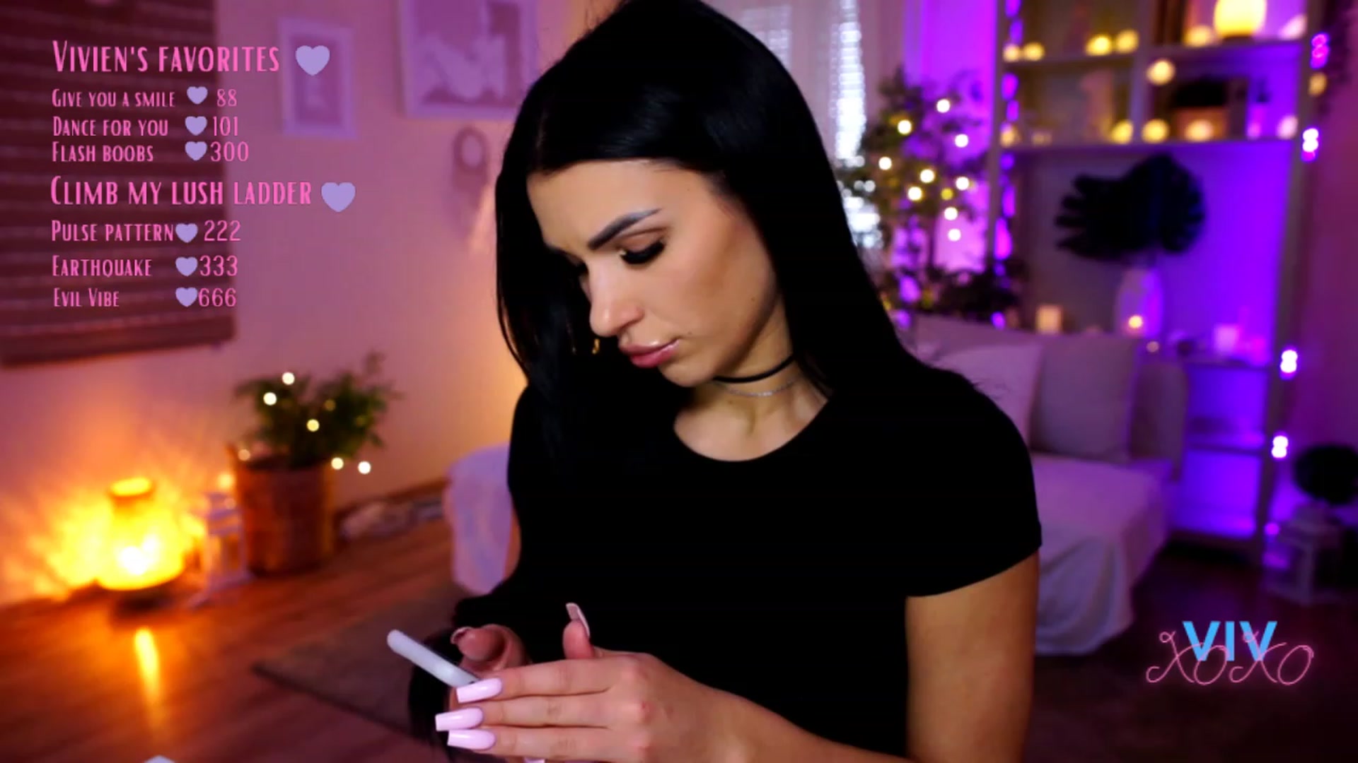 Gallery image thumbnail from kerelai's myfreecams stream on, 02/11/2023, 12:48 image 17 of 20