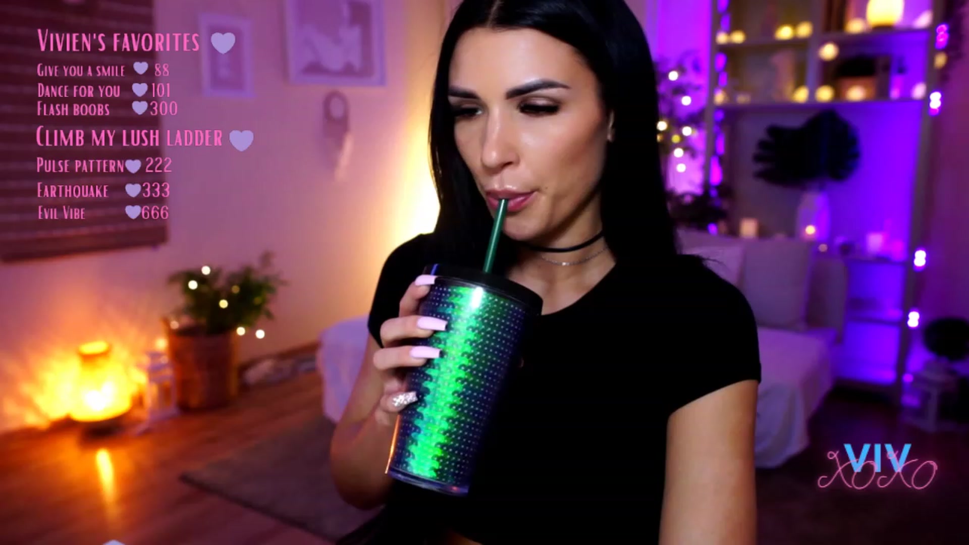 Gallery image thumbnail from kerelai's myfreecams stream on, 02/11/2023, 12:48 image 9 of 20