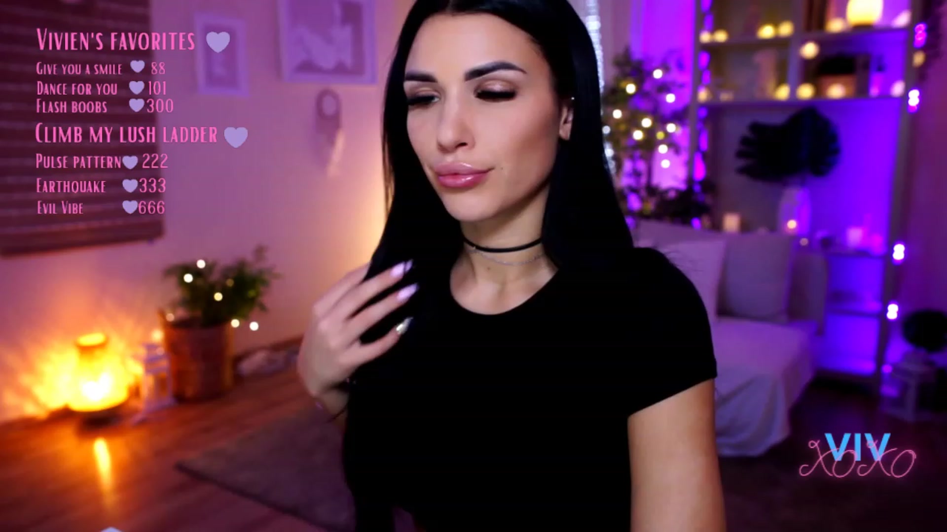 Gallery image thumbnail from kerelai's myfreecams stream on, 02/11/2023, 12:48 image 16 of 20