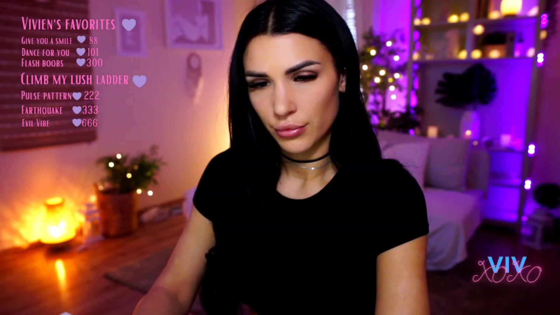 Gallery image thumbnail from kerelai's myfreecams stream on, 02/11/2023, 12:48 image 18 of 20
