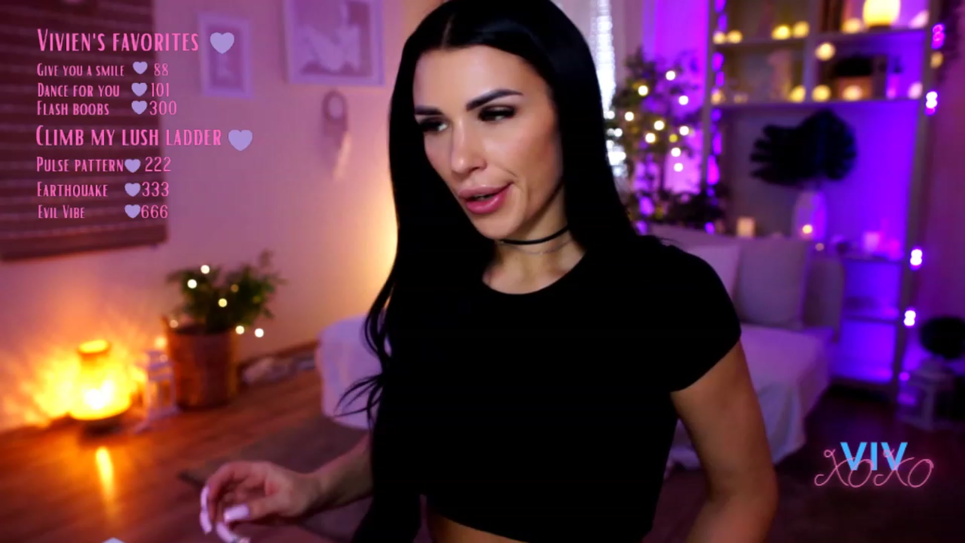 Gallery image thumbnail from kerelai's myfreecams stream on, 02/11/2023, 12:48 image 10 of 20