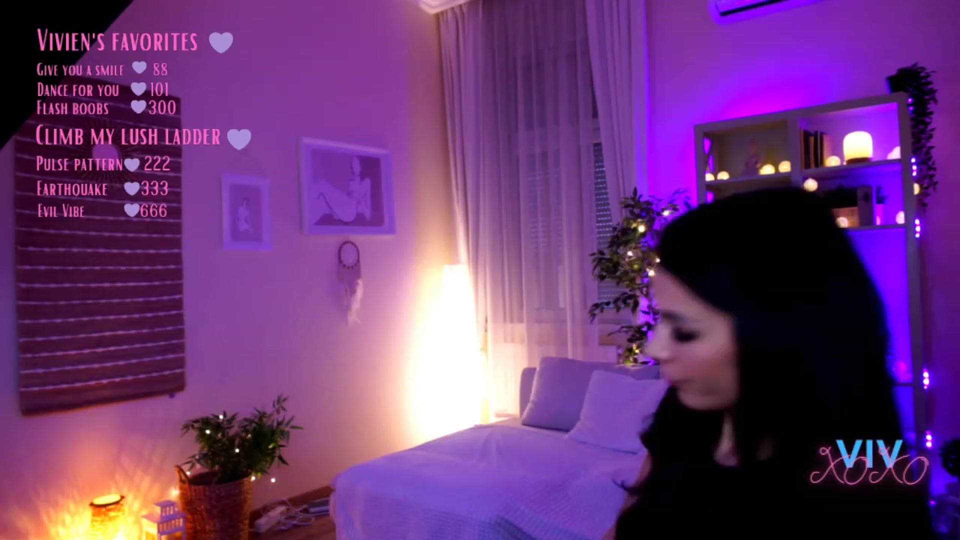 Gallery image thumbnail from kerelai's myfreecams stream on, 02/11/2023, 16:11 image 16 of 20