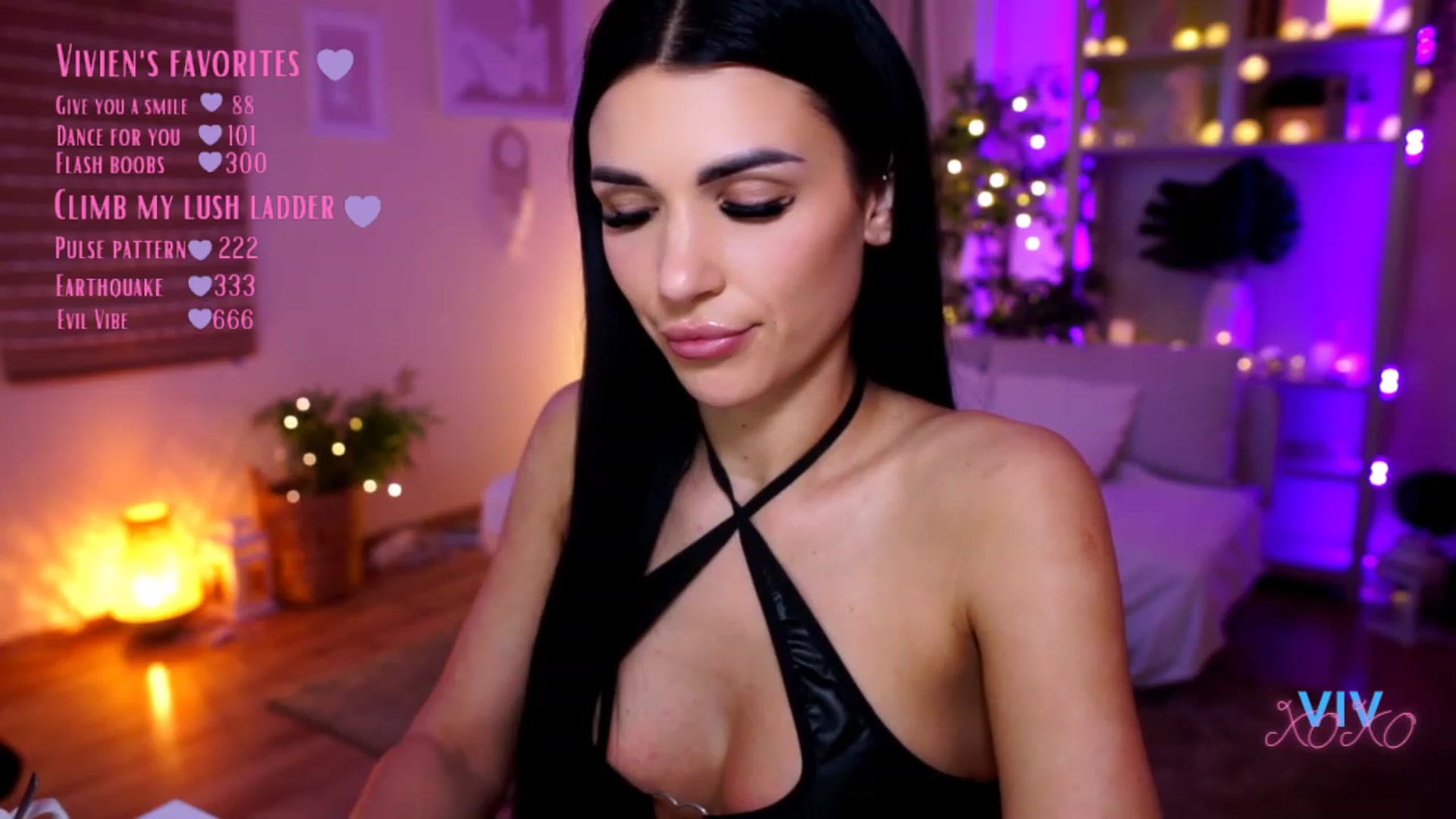 Gallery image thumbnail from kerelai's myfreecams stream on, 02/12/2023, 21:06 image 4 of 20