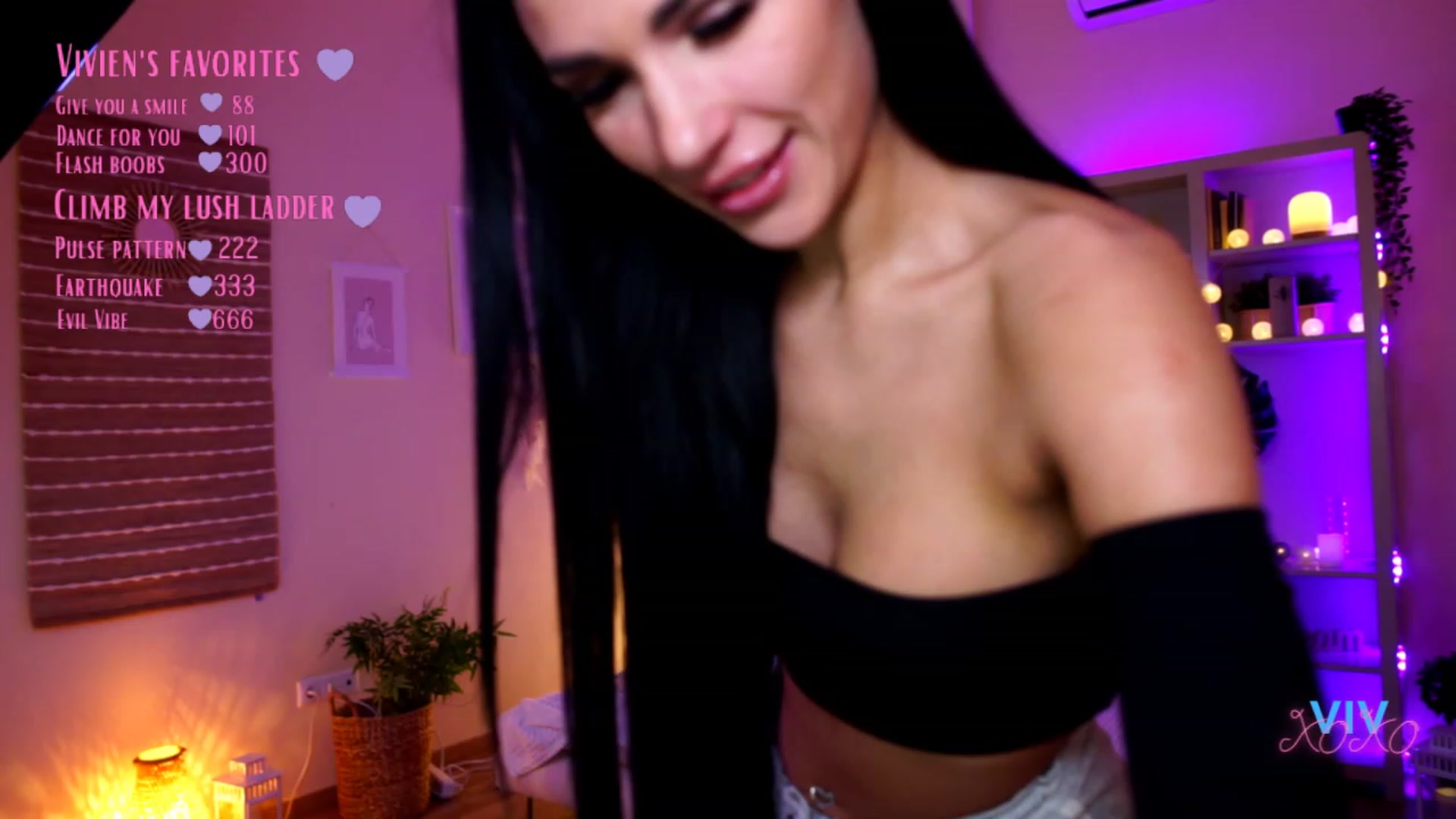 Gallery image thumbnail from kerelai's myfreecams stream on, 02/15/2023, 17:09 image 17 of 20