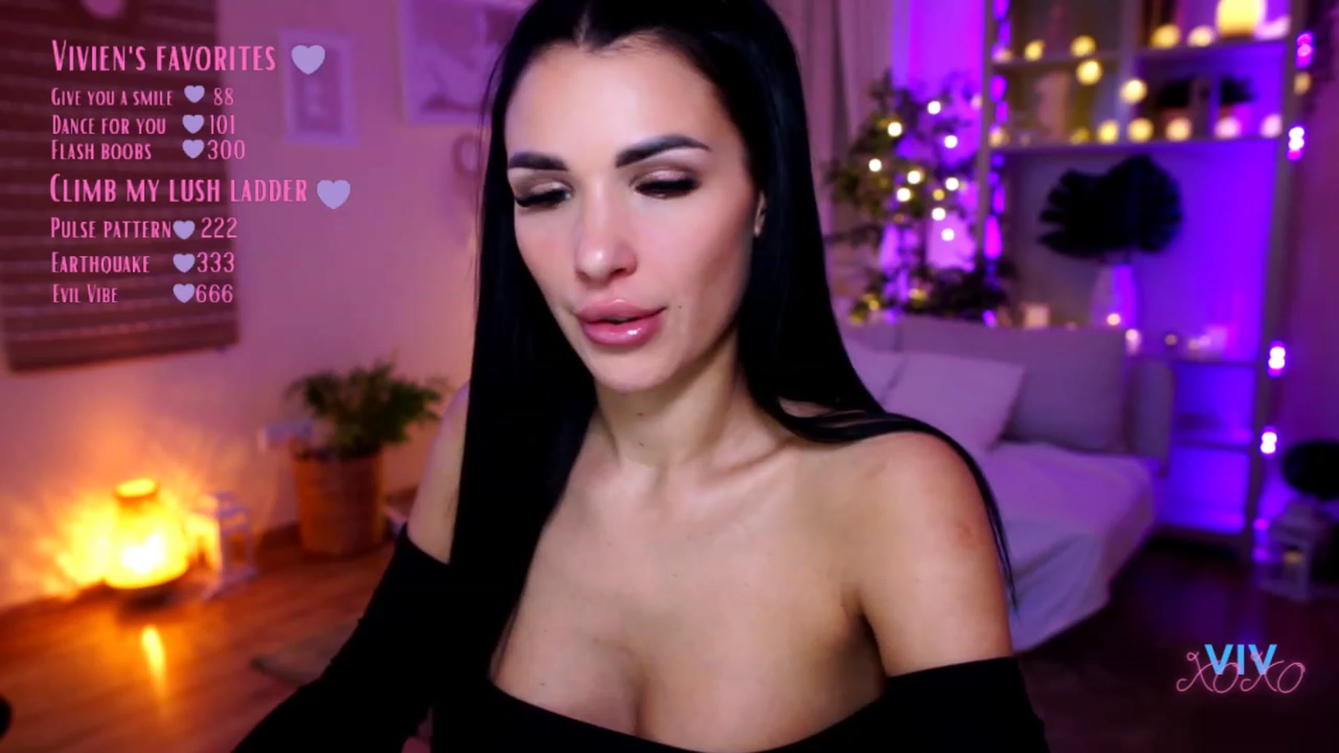Gallery image thumbnail from kerelai's myfreecams stream on, 02/15/2023, 17:09 image 15 of 20