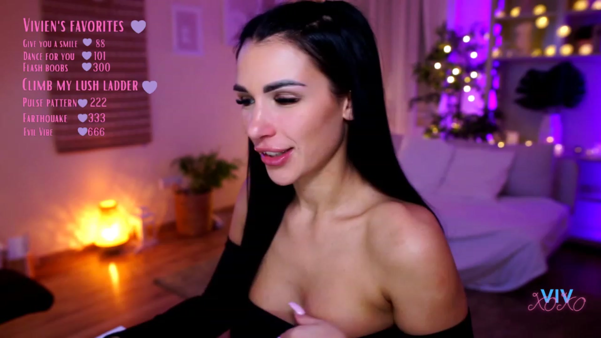 Gallery image thumbnail from kerelai's myfreecams stream on, 02/15/2023, 18:15 image 11 of 20