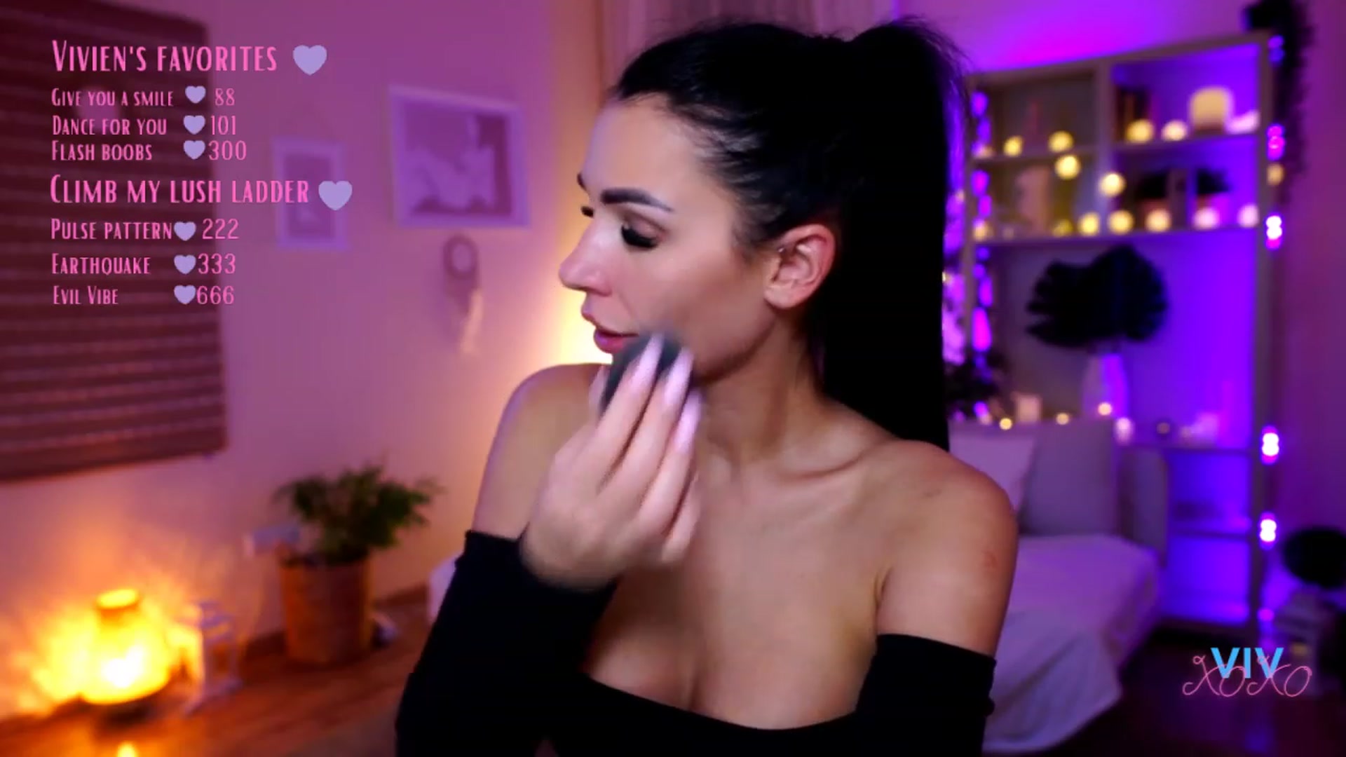 Gallery image thumbnail from kerelai's myfreecams stream on, 02/15/2023, 20:31 image 15 of 20