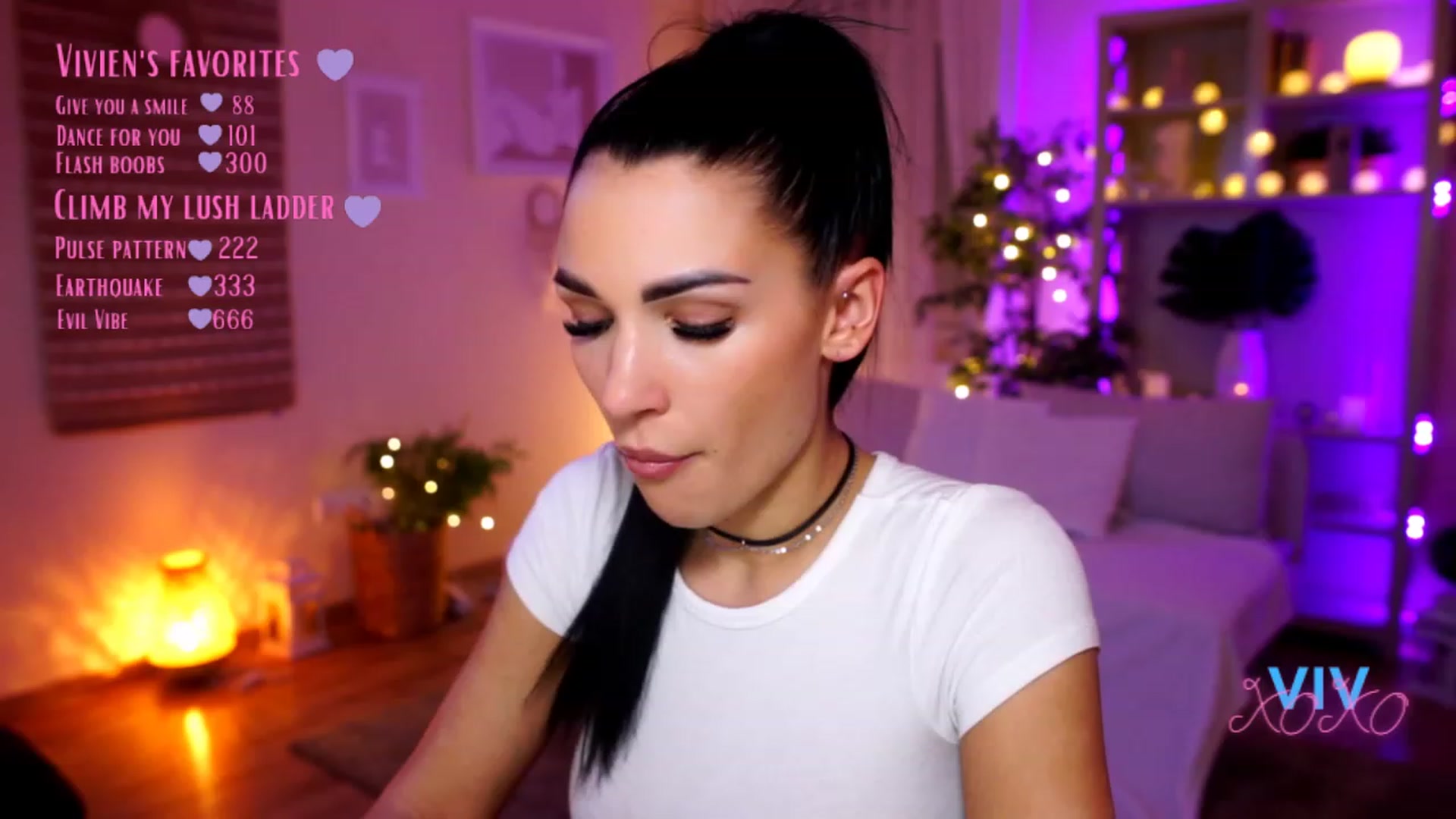 Gallery image thumbnail from kerelai's myfreecams stream on, 02/17/2023, 16:53 image 5 of 20