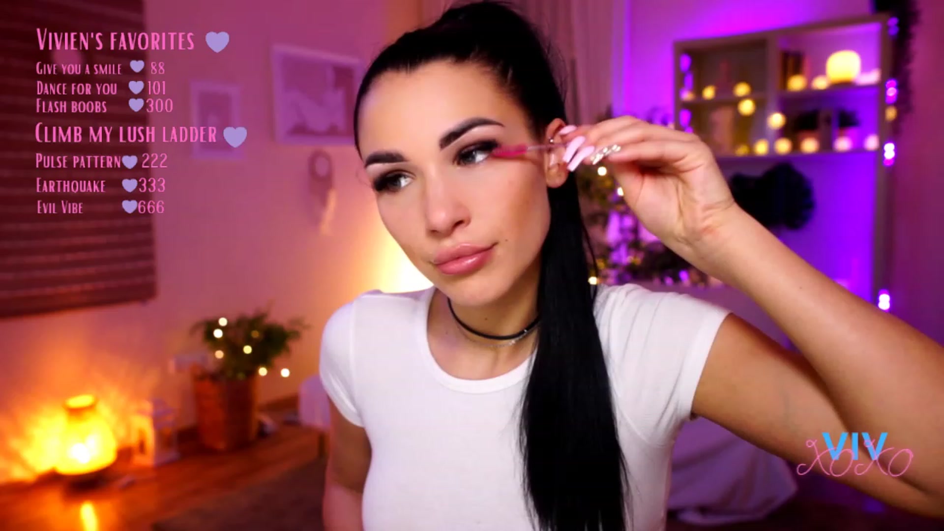 Gallery image thumbnail from kerelai's myfreecams stream on, 02/17/2023, 18:33 image 10 of 20