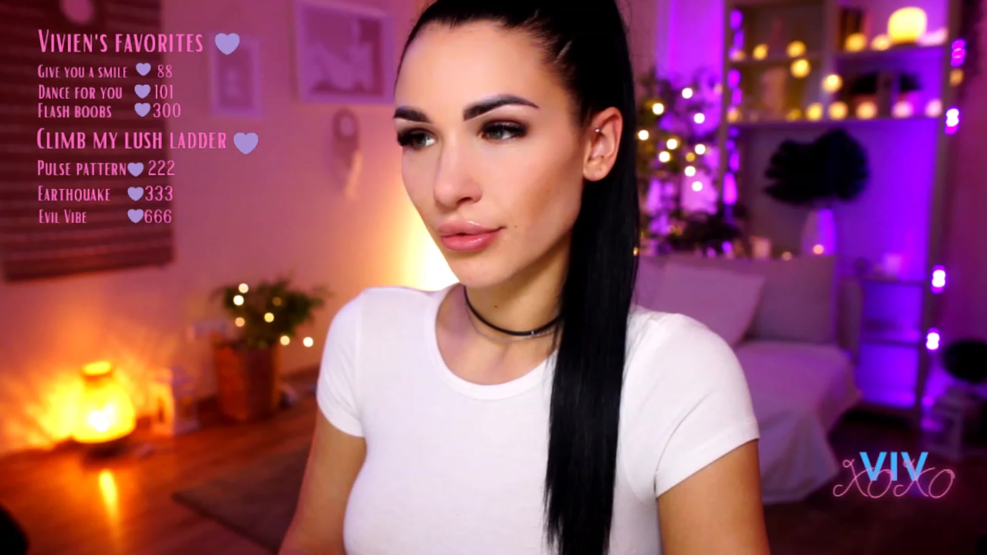 Gallery image thumbnail from kerelai's myfreecams stream on, 02/17/2023, 18:33 image 6 of 20