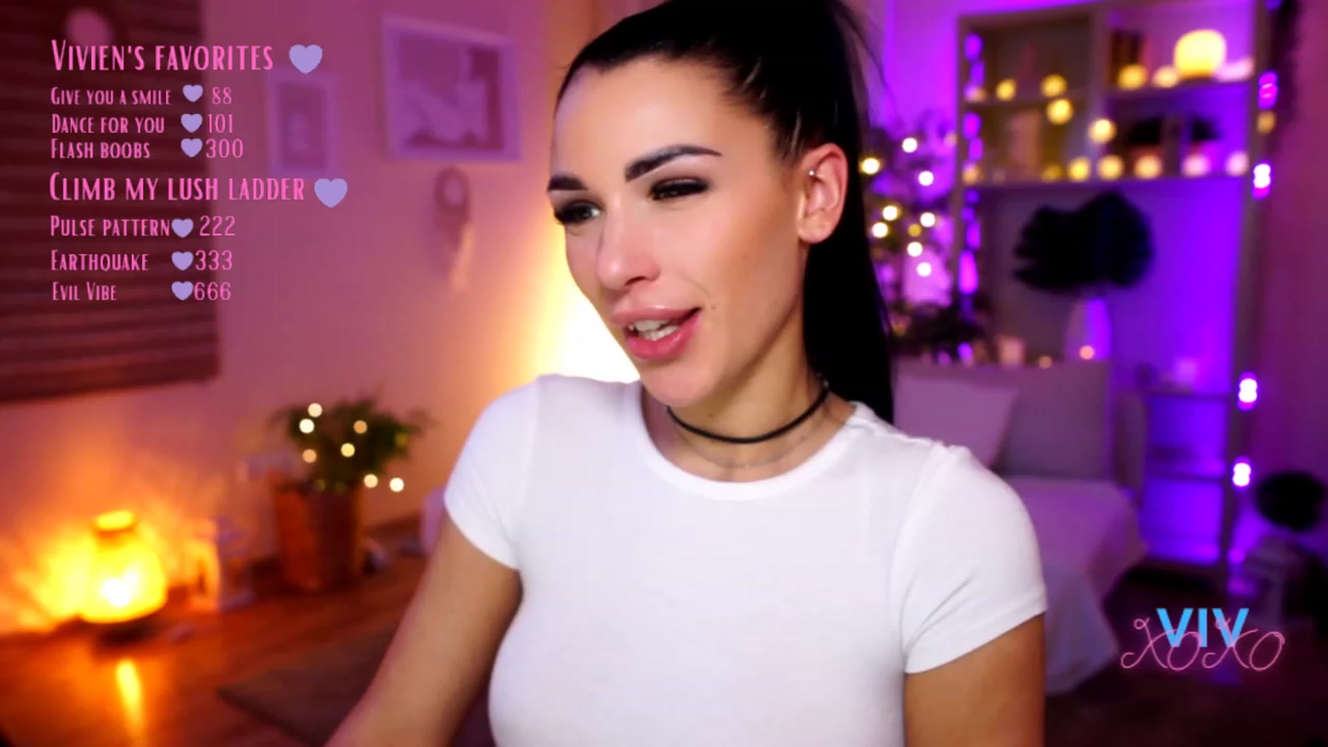 Gallery image thumbnail from kerelai's myfreecams stream on, 02/17/2023, 21:20 image 8 of 20