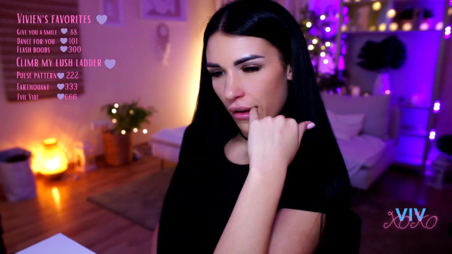 Gallery image thumbnail from kerelai's myfreecams stream on, 02/18/2023, 20:45 image 3 of 20