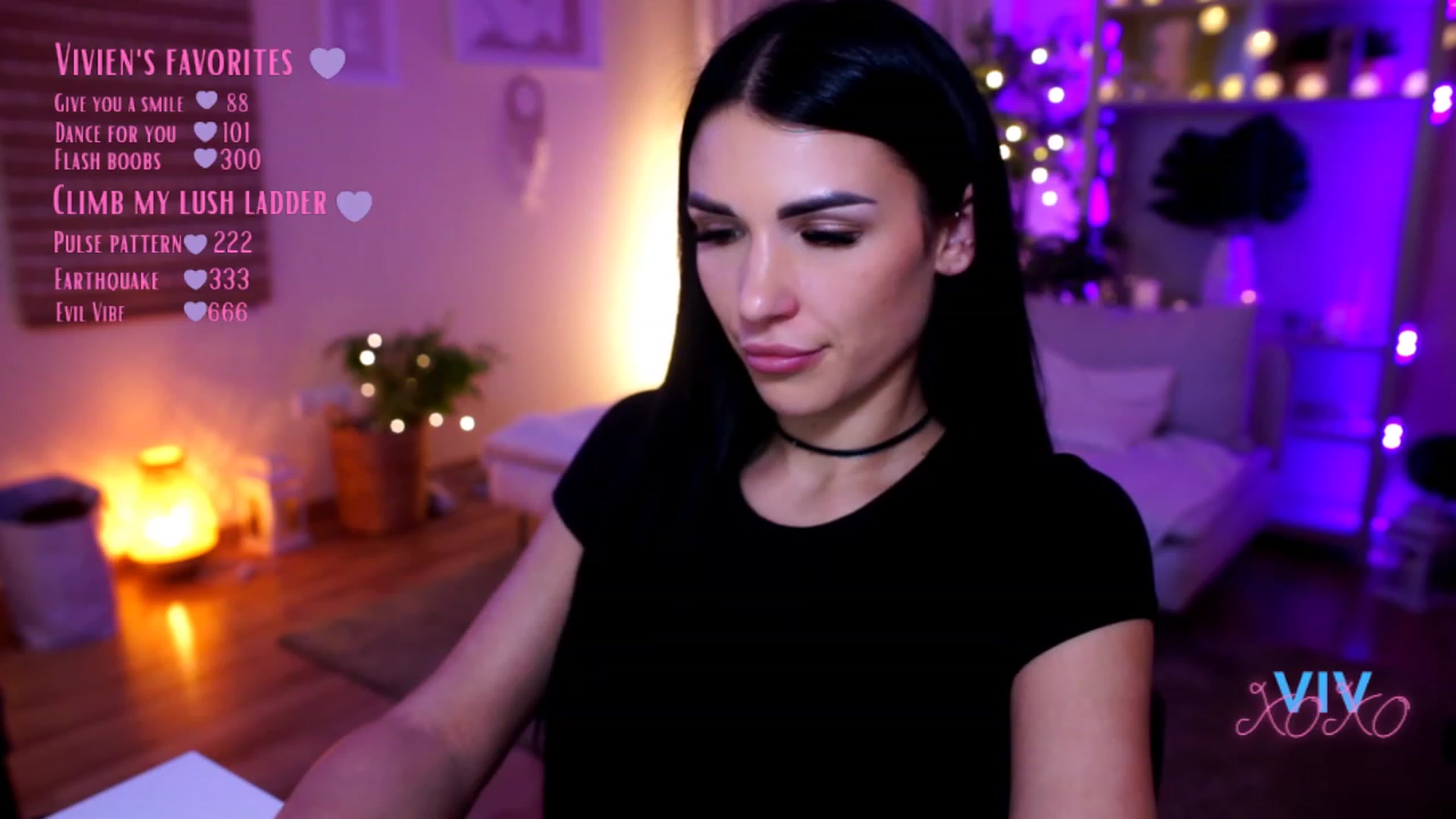Gallery image thumbnail from kerelai's myfreecams stream on, 02/18/2023, 20:45 image 13 of 20