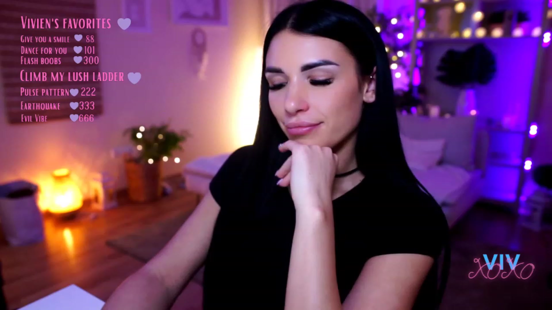 Gallery image thumbnail from kerelai's myfreecams stream on, 02/18/2023, 20:45 image 12 of 20