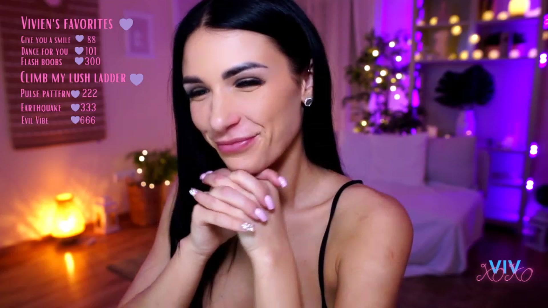 Gallery image thumbnail from kerelai's myfreecams stream on, 02/19/2023, 18:22 image 16 of 20