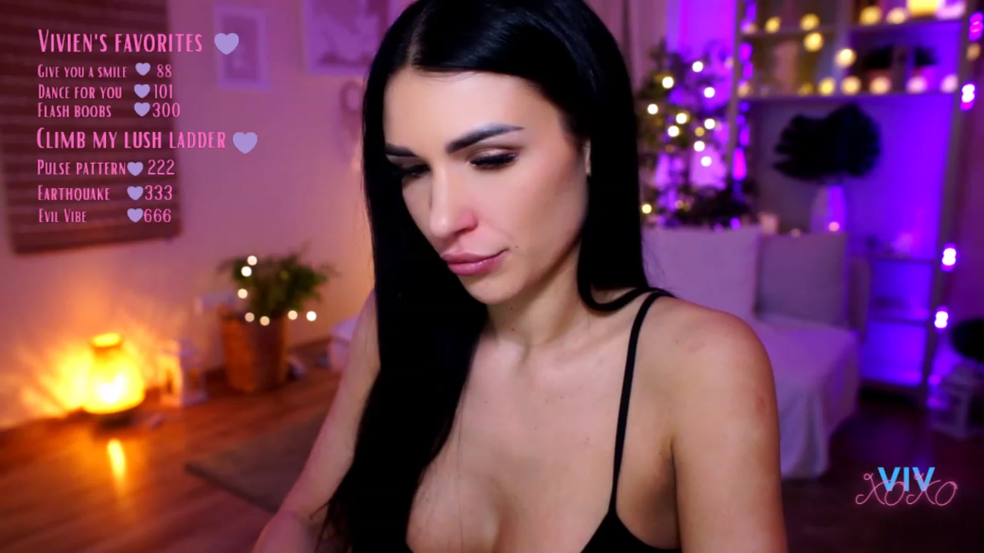 Gallery image thumbnail from kerelai's myfreecams stream on, 02/19/2023, 18:22 image 8 of 20