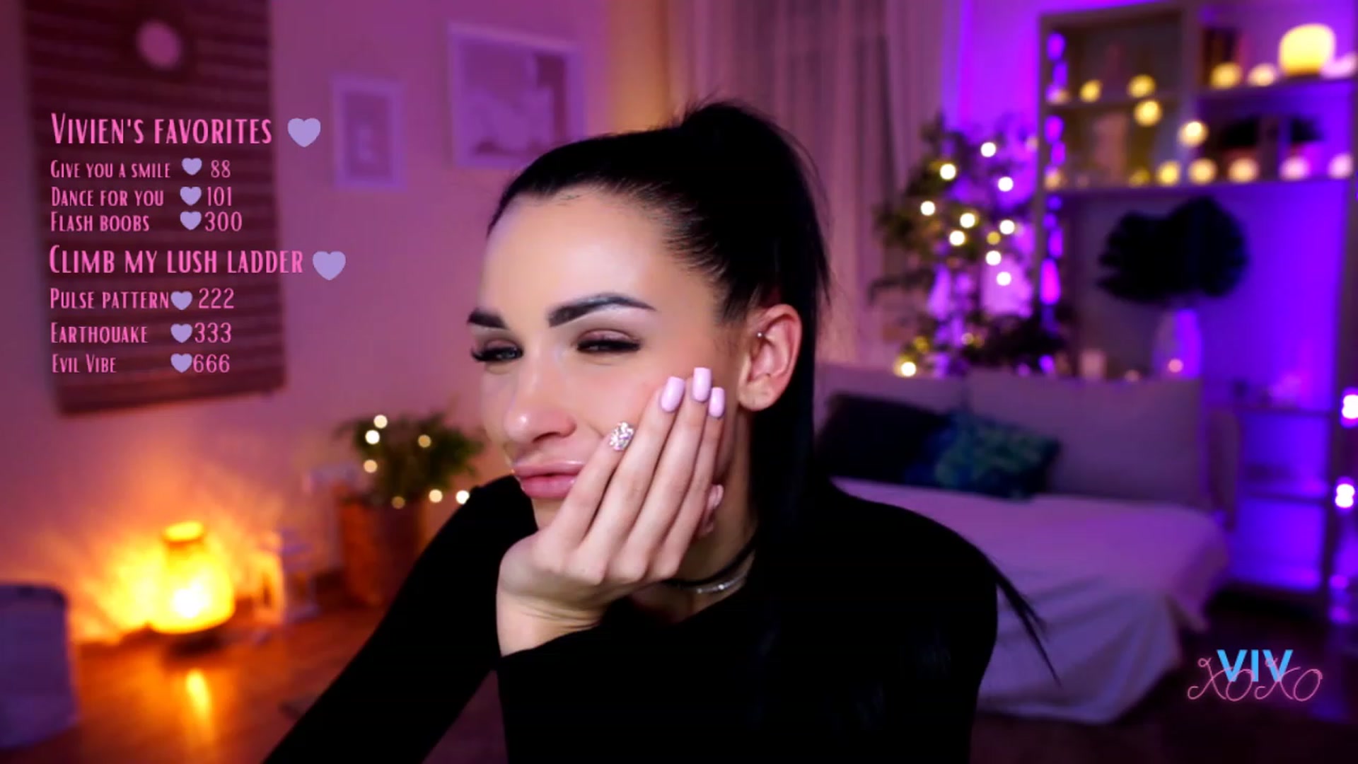 Gallery image thumbnail from kerelai's myfreecams stream on, 02/20/2023, 19:15 image 19 of 20