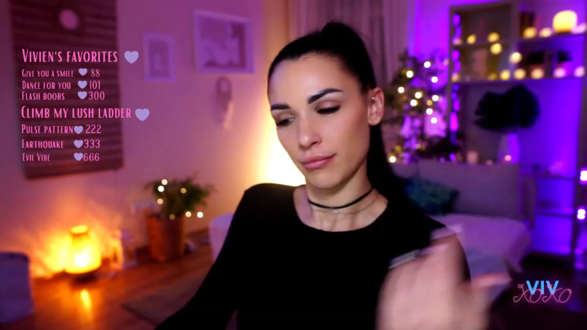 Gallery image thumbnail from kerelai's myfreecams stream on, 02/20/2023, 19:15 image 18 of 20