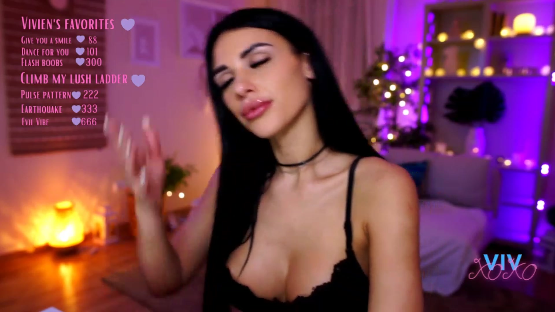 Gallery image thumbnail from kerelai's myfreecams stream on, 02/24/2023, 22:03 image 14 of 20