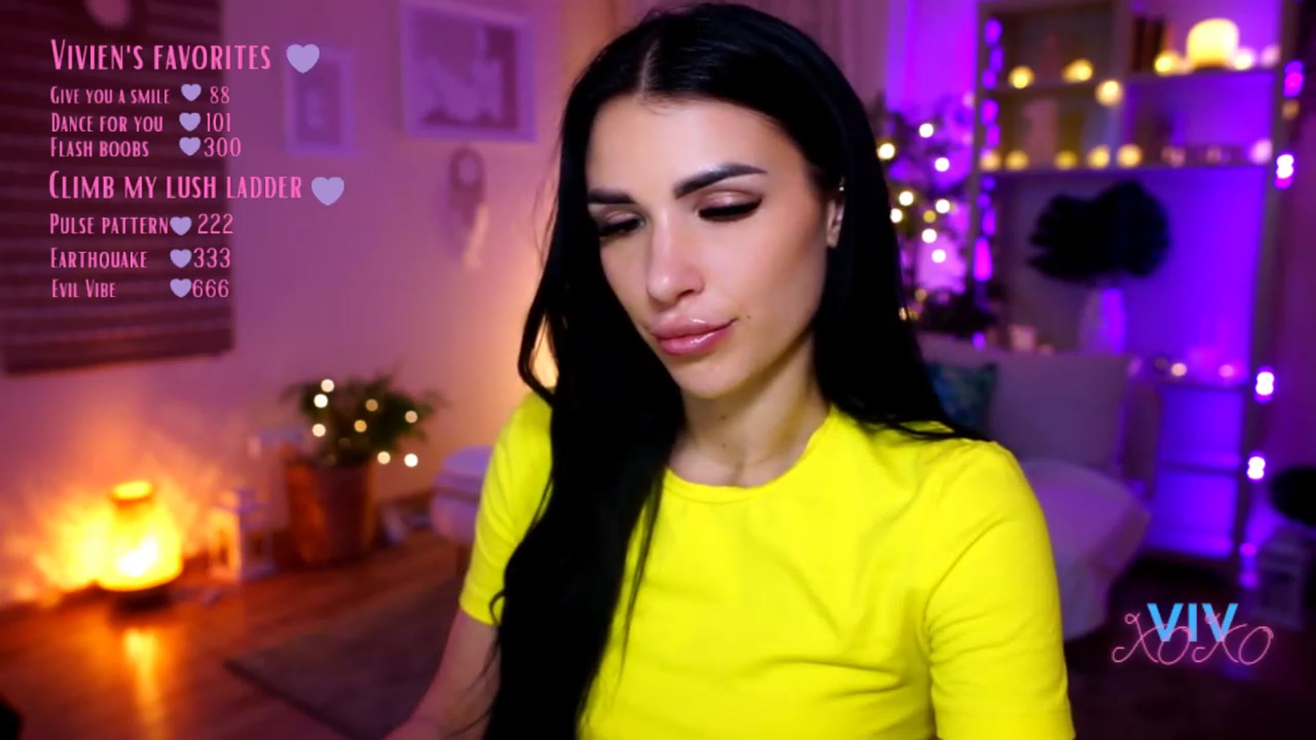 Gallery image thumbnail from kerelai's myfreecams stream on, 02/25/2023, 17:11 image 19 of 20