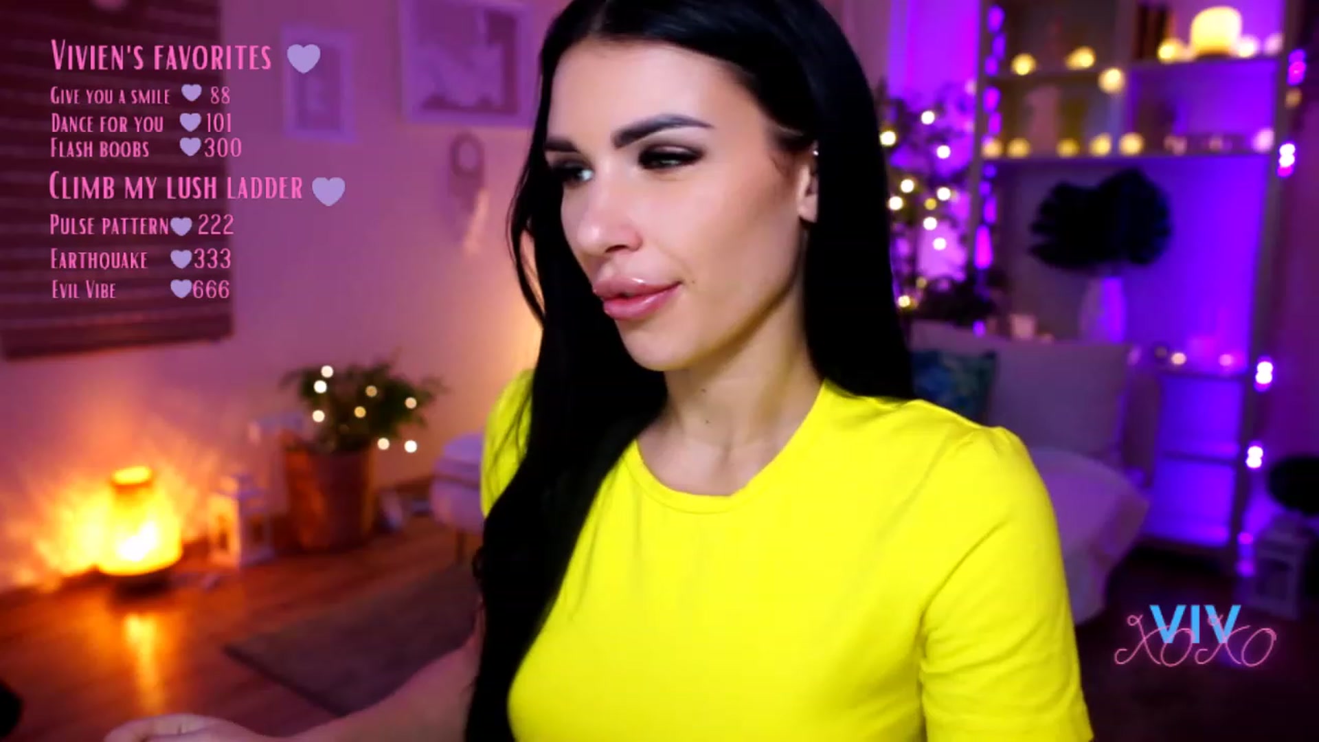 Gallery image thumbnail from kerelai's myfreecams stream on, 02/25/2023, 18:01 image 8 of 20