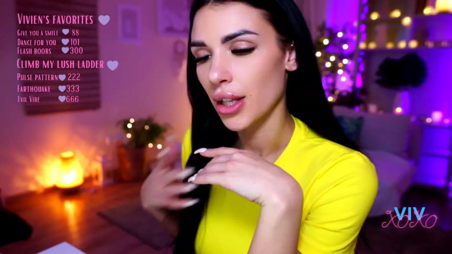 Gallery image thumbnail from kerelai's myfreecams stream on, 02/25/2023, 20:00 image 8 of 20
