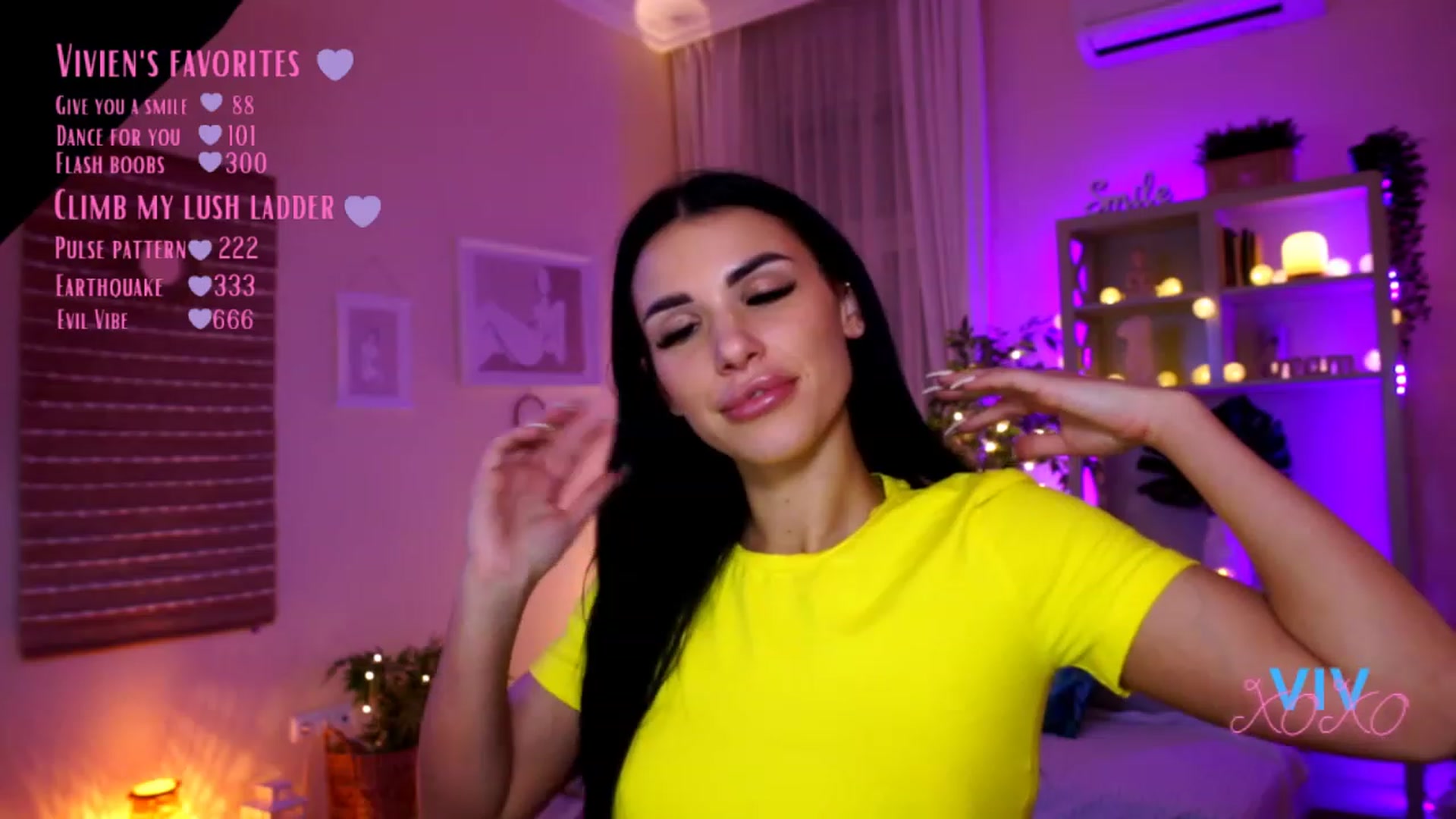 Gallery image thumbnail from kerelai's myfreecams stream on, 02/25/2023, 20:00 image 20 of 20
