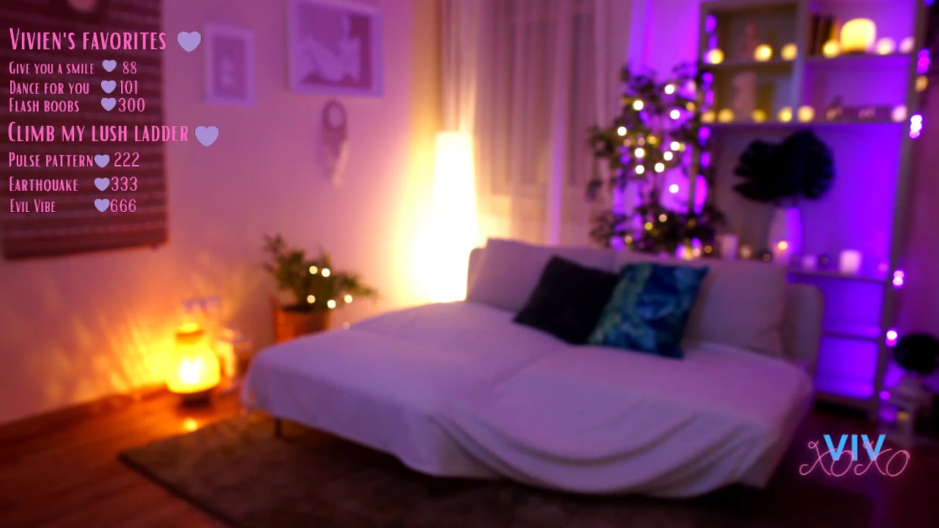 Gallery image thumbnail from kerelai's myfreecams stream on, 03/02/2023, 21:36 image 16 of 20