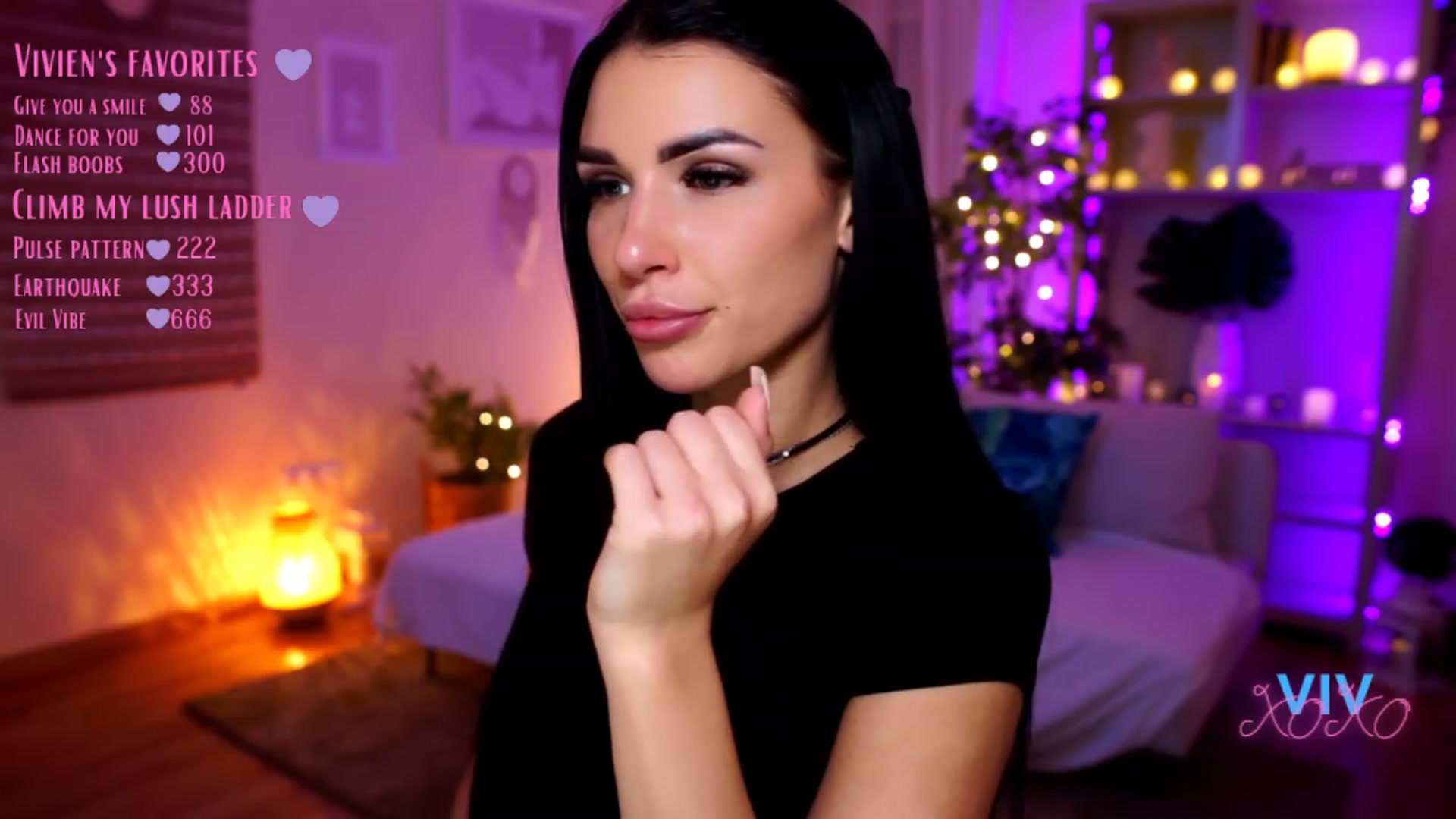 Gallery image thumbnail from kerelai's myfreecams stream on, 03/02/2023, 21:36 image 18 of 20