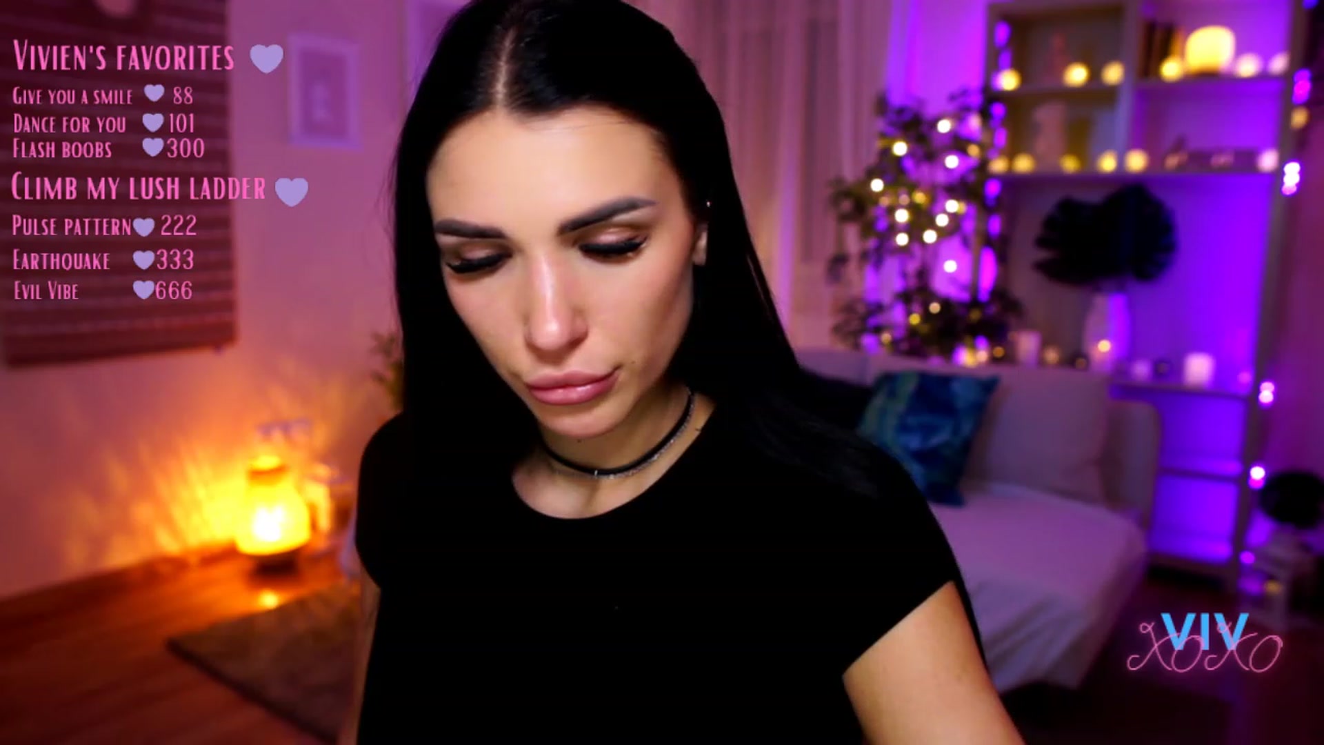 Gallery image thumbnail from kerelai's myfreecams stream on, 03/02/2023, 21:36 image 15 of 20