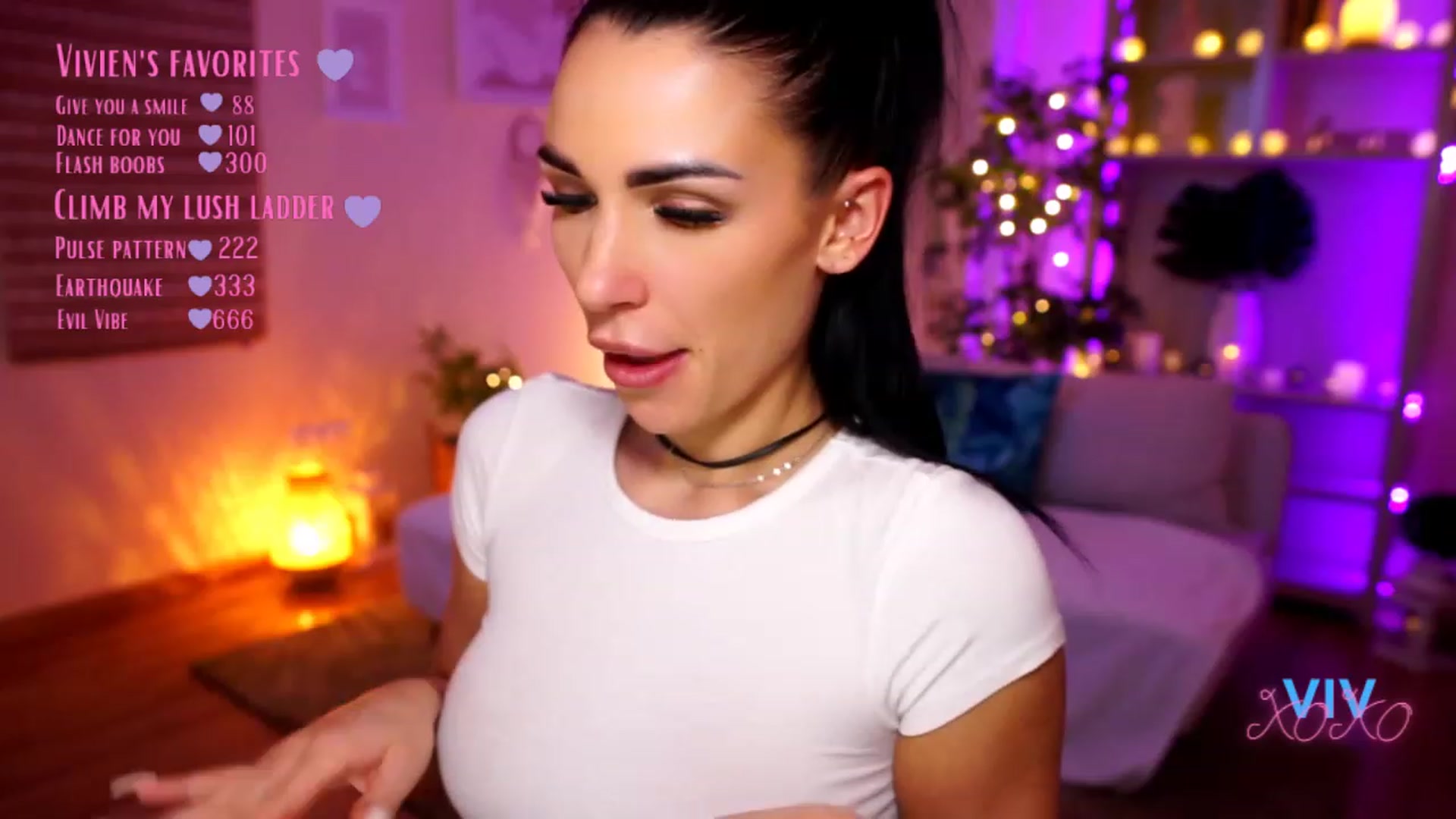 Gallery image thumbnail from kerelai's myfreecams stream on, 03/03/2023, 21:12 image 7 of 20