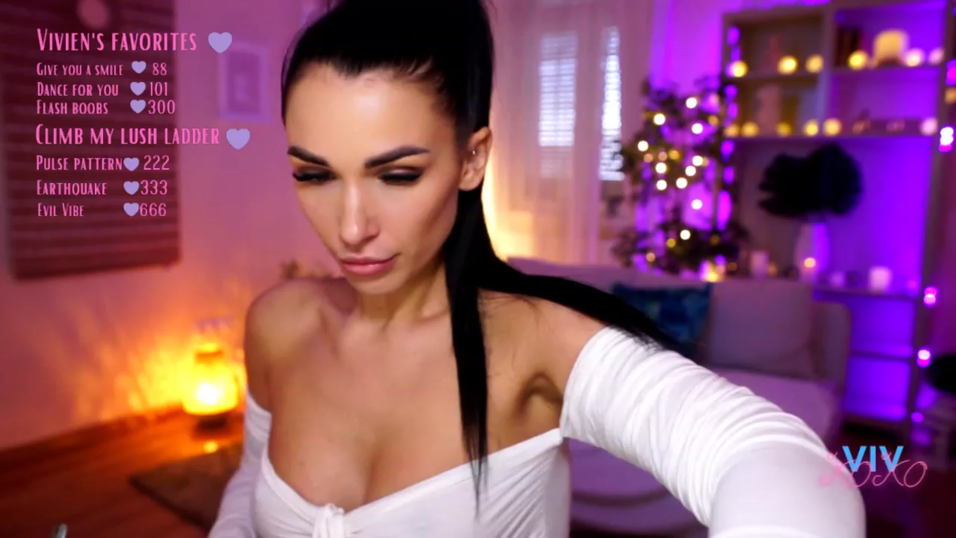 Gallery image thumbnail from kerelai's myfreecams stream on, 03/04/2023, 15:30 image 1 of 20