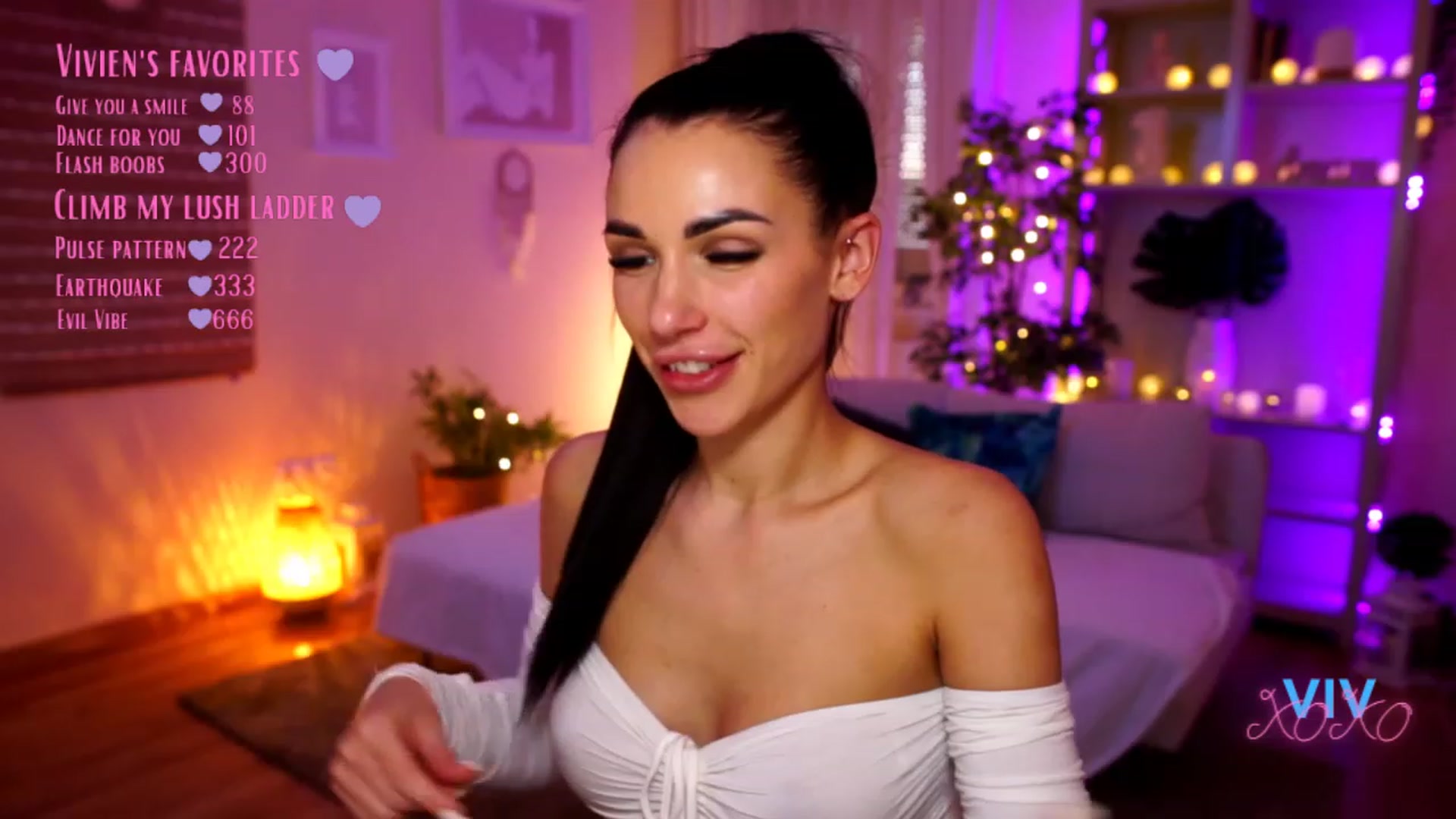 Gallery image thumbnail from kerelai's myfreecams stream on, 03/04/2023, 16:10 image 20 of 20