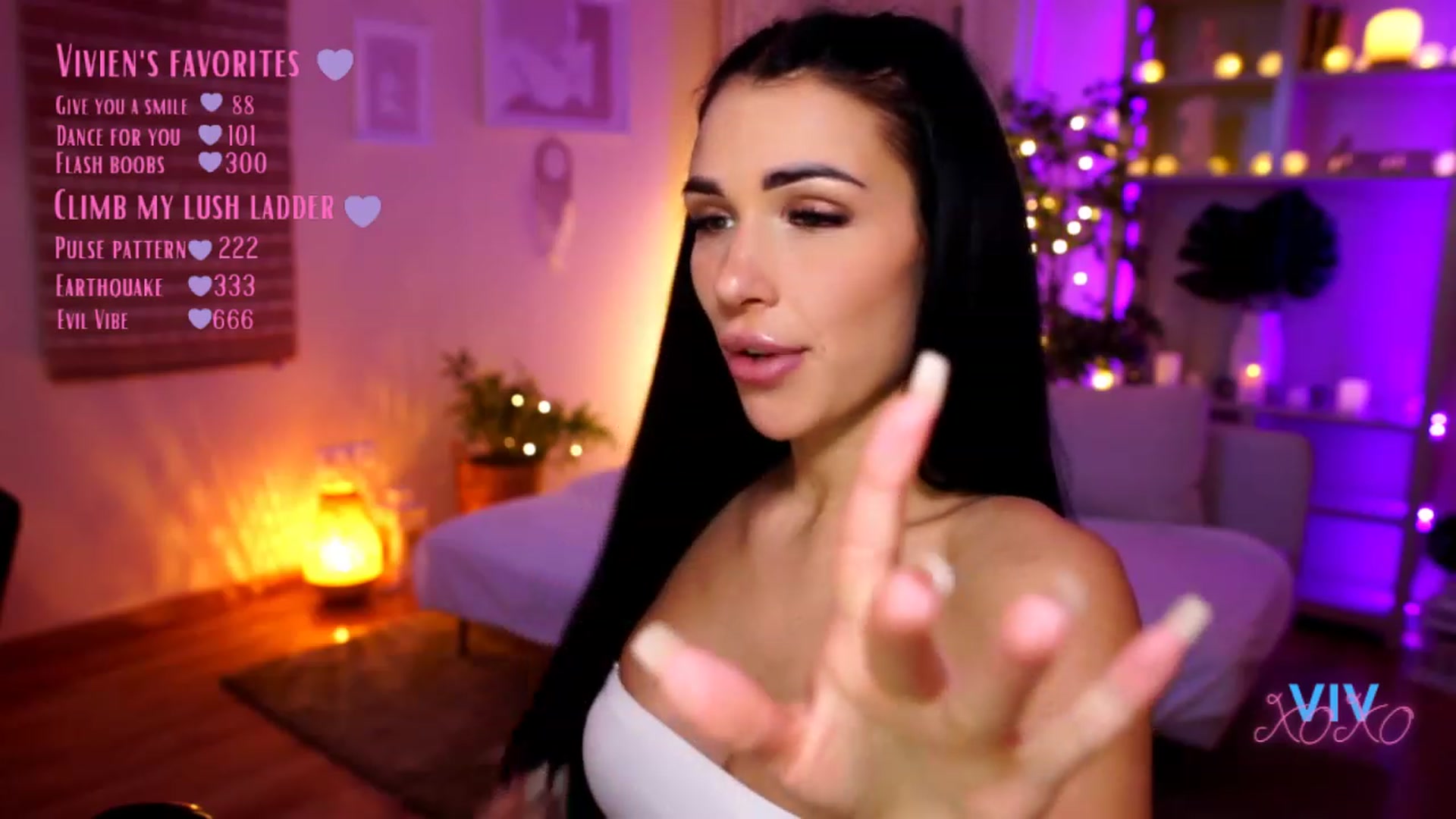 Gallery image thumbnail from kerelai's myfreecams stream on, 03/06/2023, 18:07 image 13 of 20