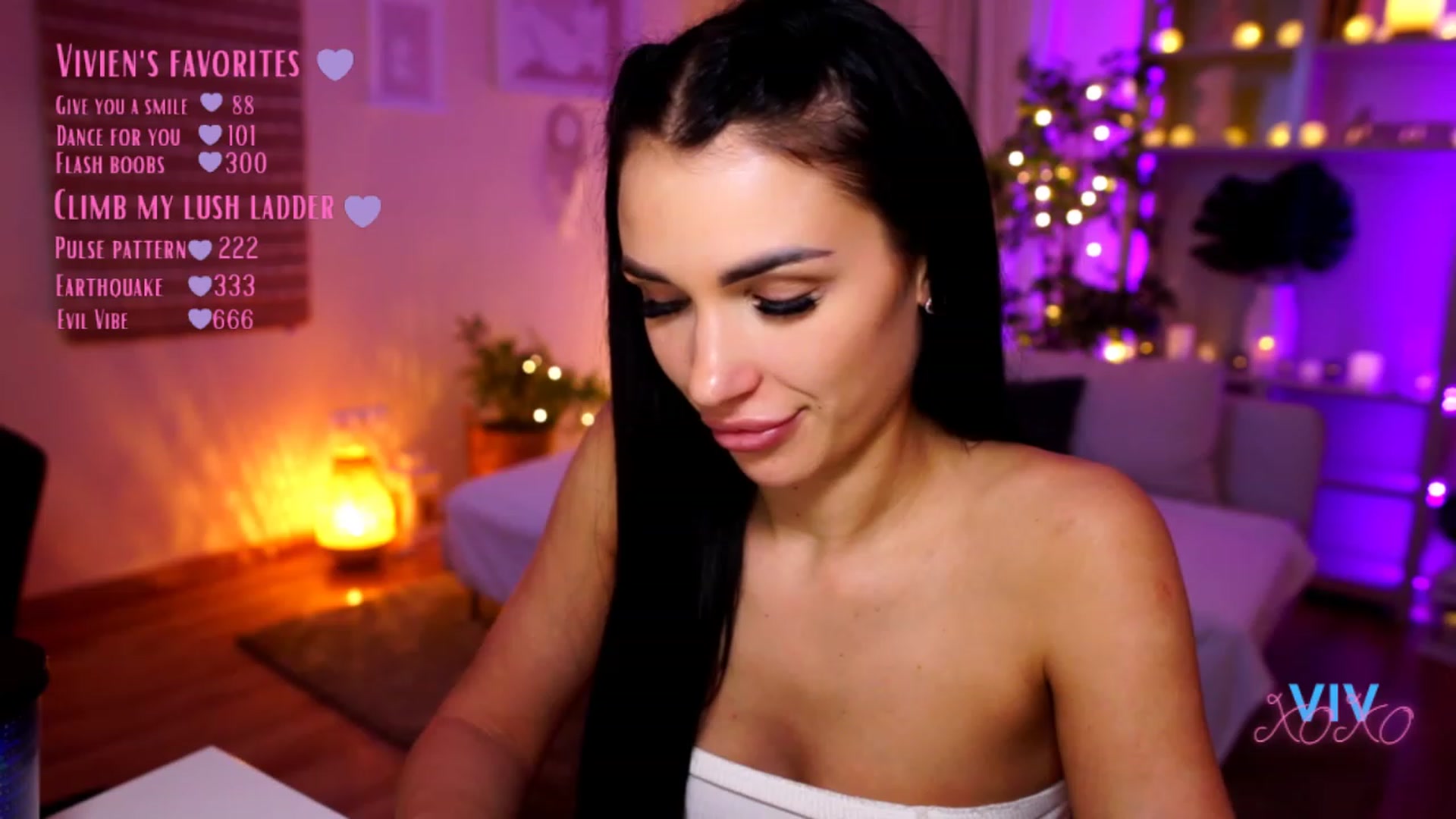 Gallery image thumbnail from kerelai's myfreecams stream on, 03/06/2023, 20:56 image 19 of 20