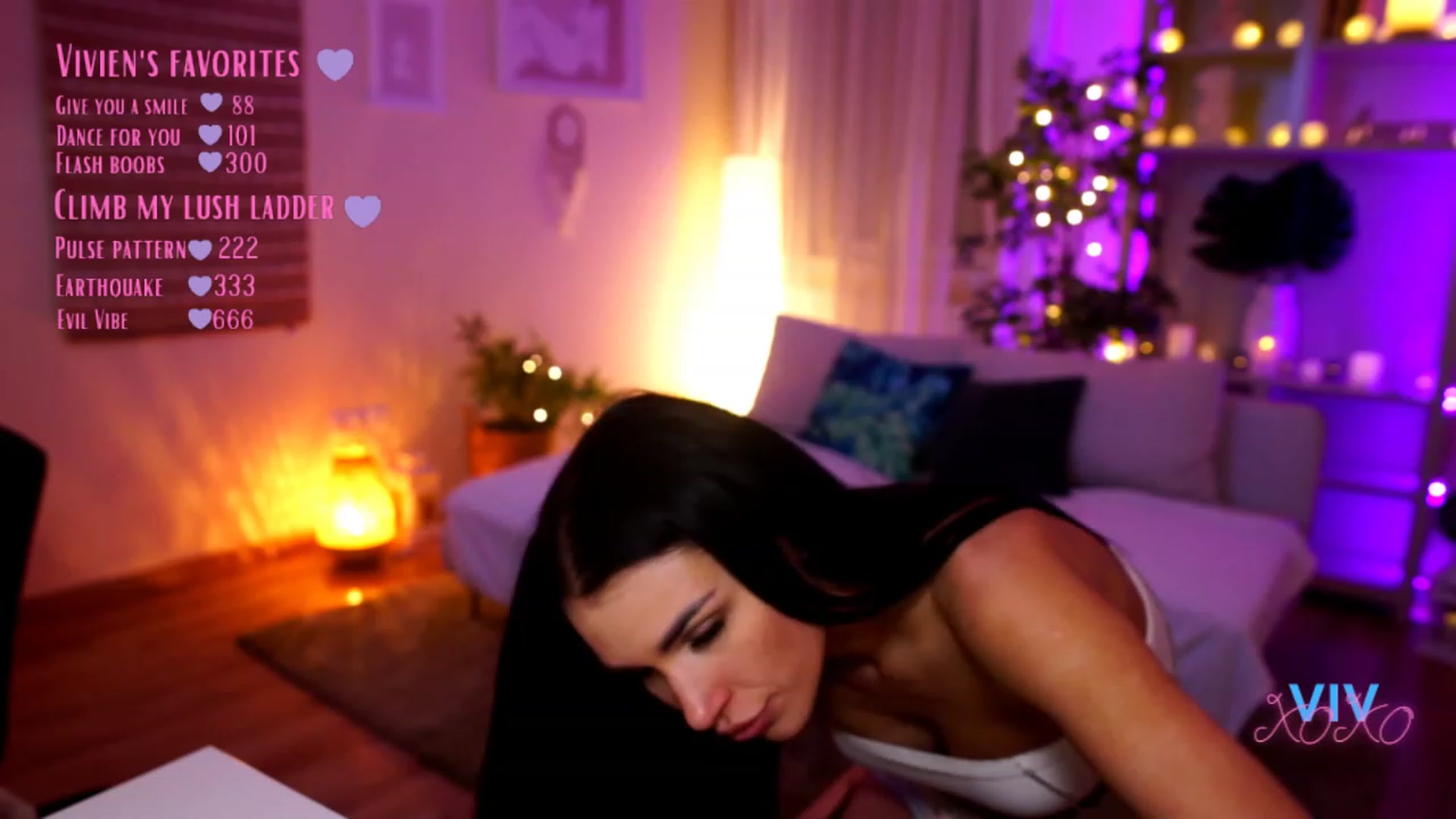 Gallery image thumbnail from kerelai's myfreecams stream on, 03/06/2023, 20:56 image 20 of 20