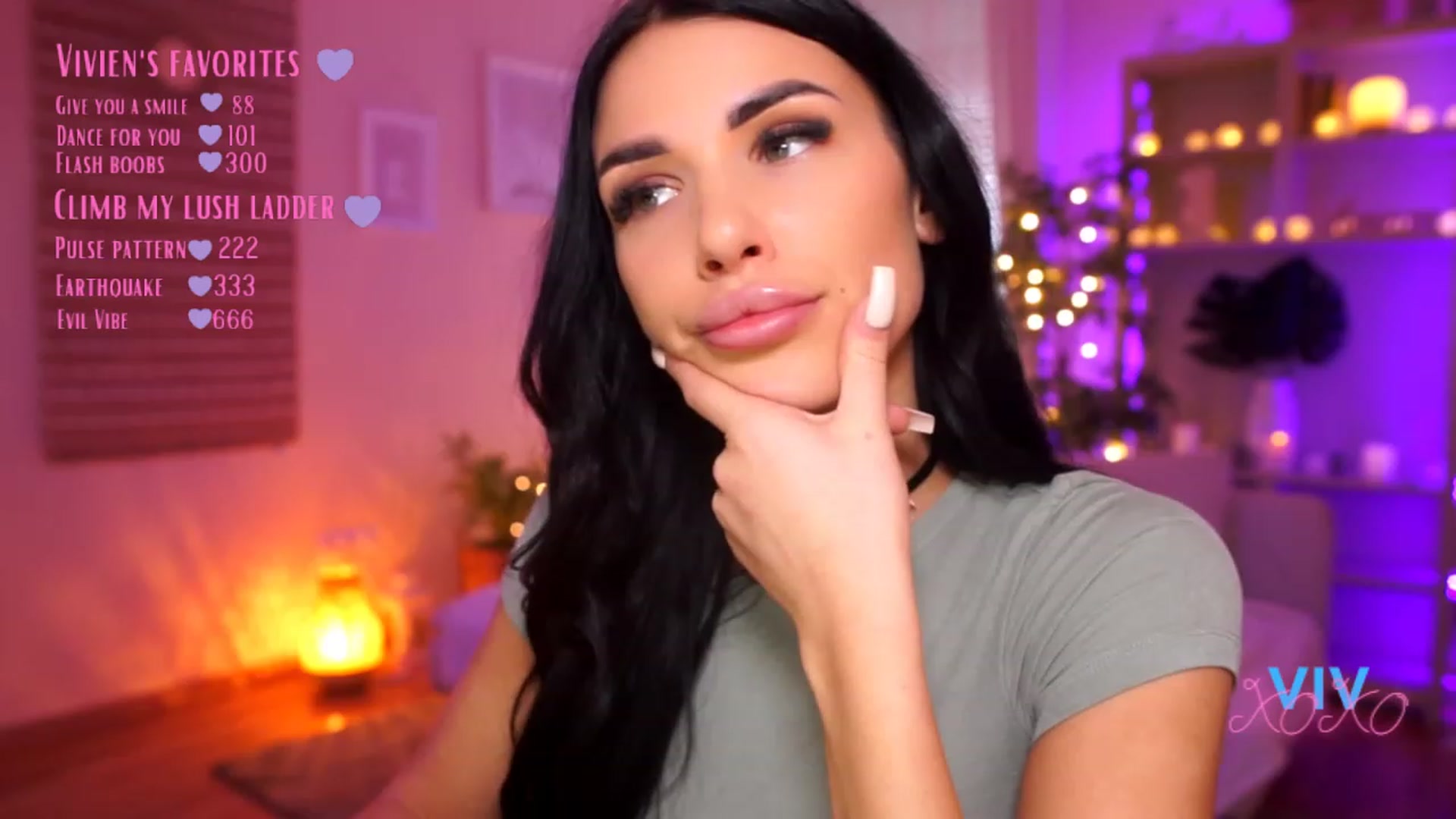 Gallery image thumbnail from kerelai's myfreecams stream on, 03/08/2023, 13:01 image 13 of 20