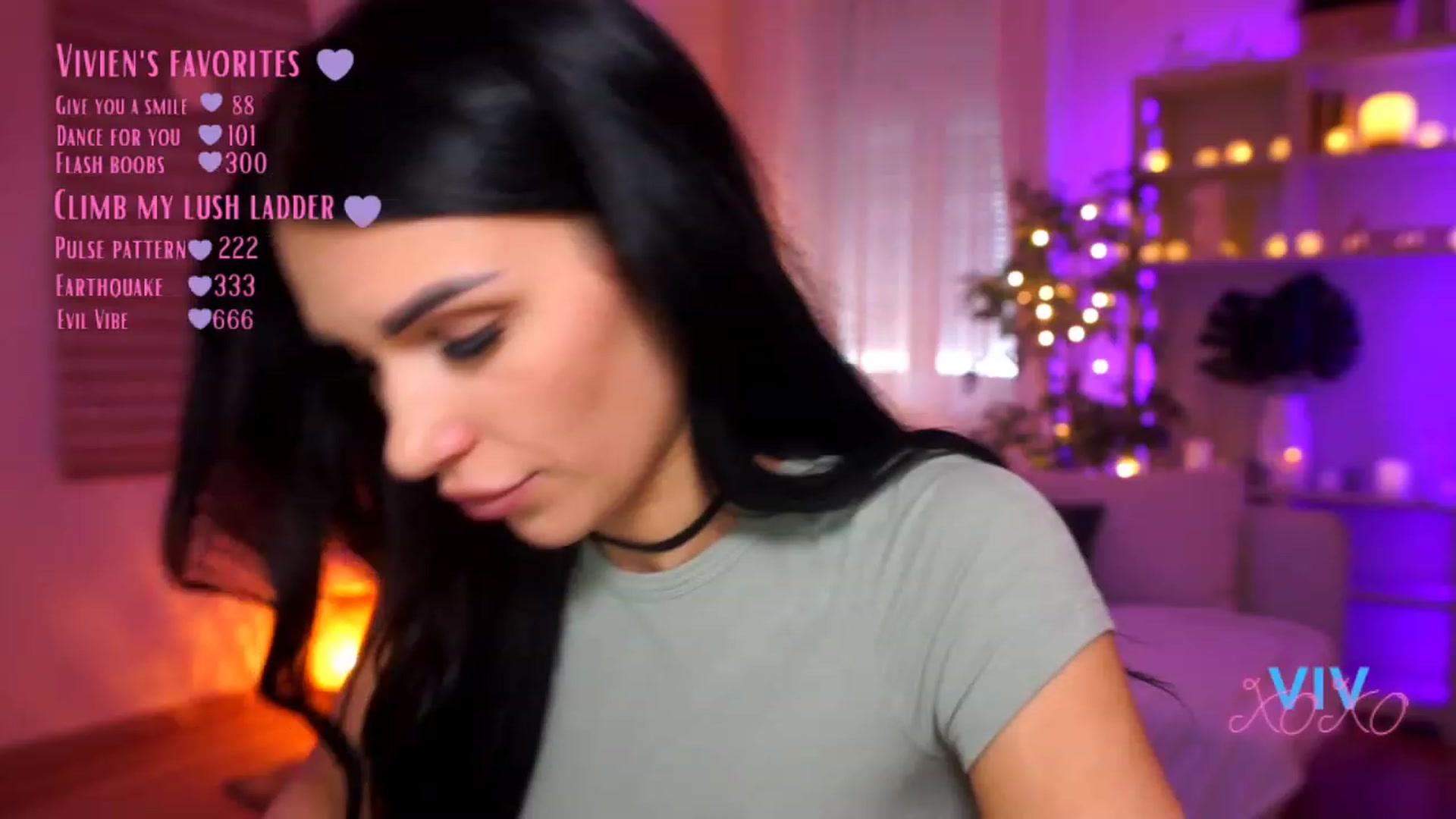 Gallery image thumbnail from kerelai's myfreecams stream on, 03/08/2023, 16:04 image 9 of 20