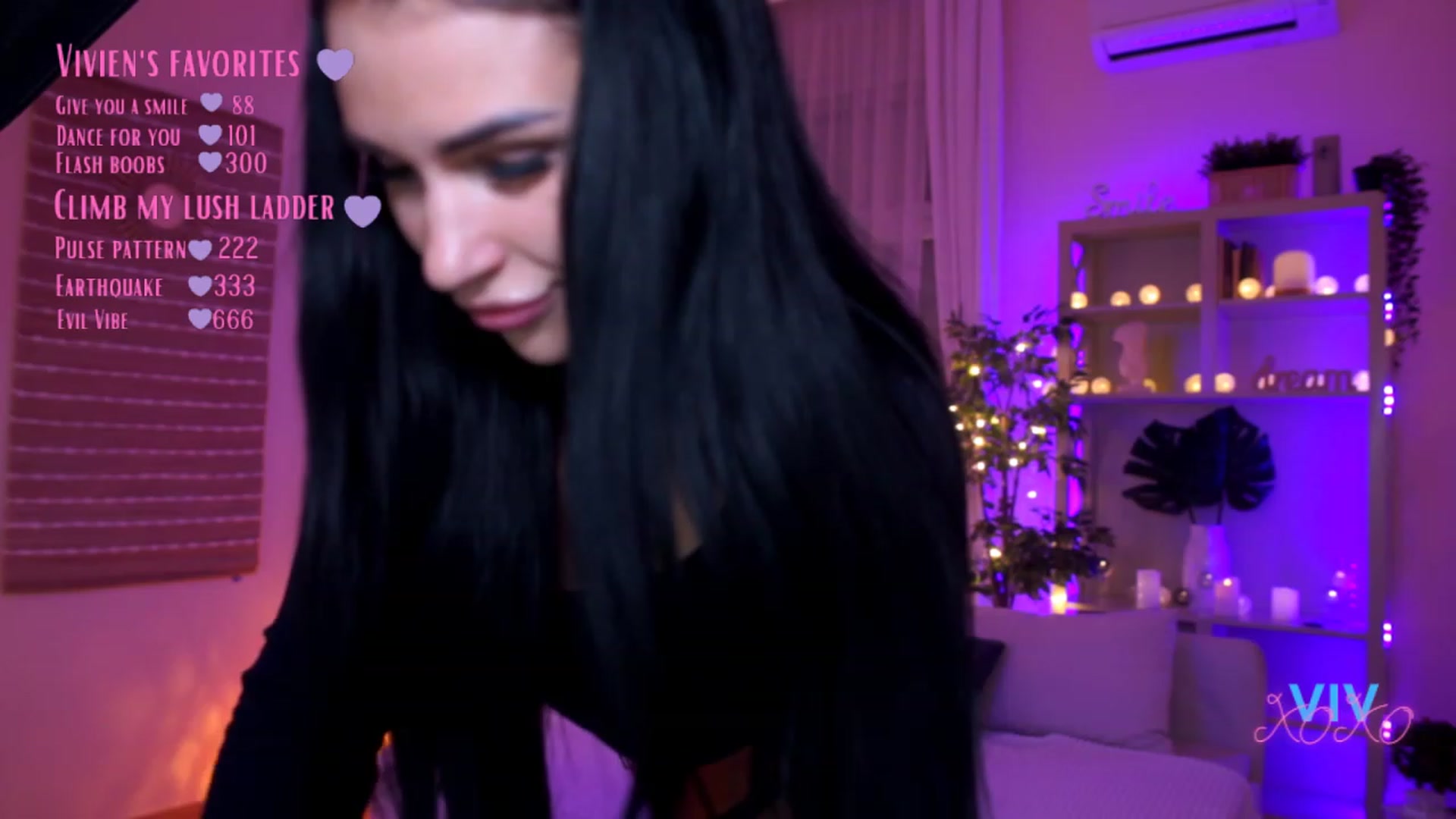 Gallery image thumbnail from kerelai's myfreecams stream on, 03/09/2023, 18:55 image 14 of 20