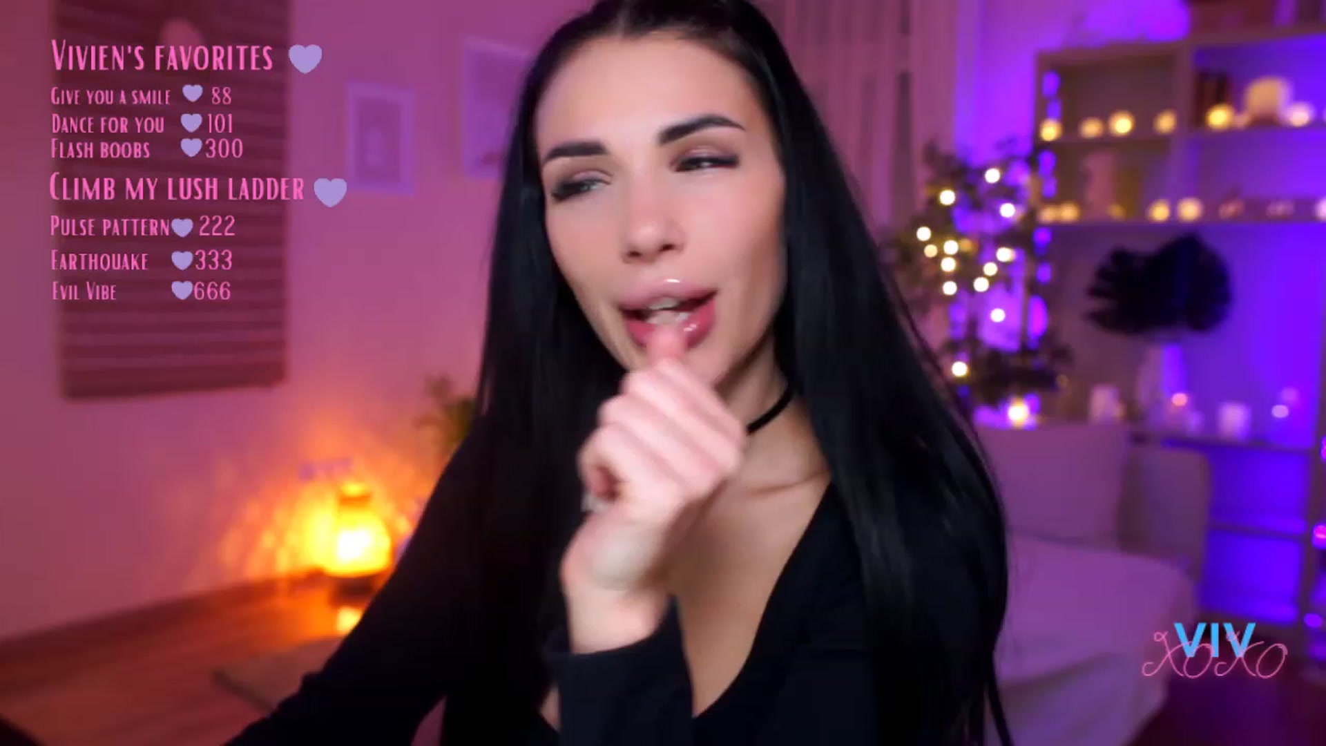 Gallery image thumbnail from kerelai's myfreecams stream on, 03/09/2023, 18:55 image 4 of 20