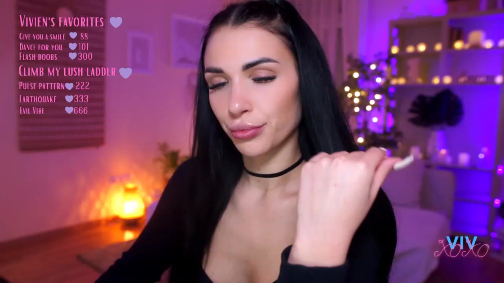 Gallery image thumbnail from kerelai's myfreecams stream on, 03/09/2023, 18:55 image 10 of 20