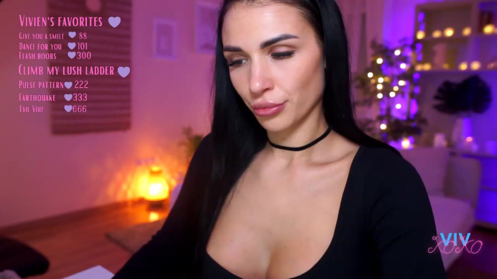 Gallery image thumbnail from kerelai's myfreecams stream on, 03/09/2023, 21:04 image 17 of 20