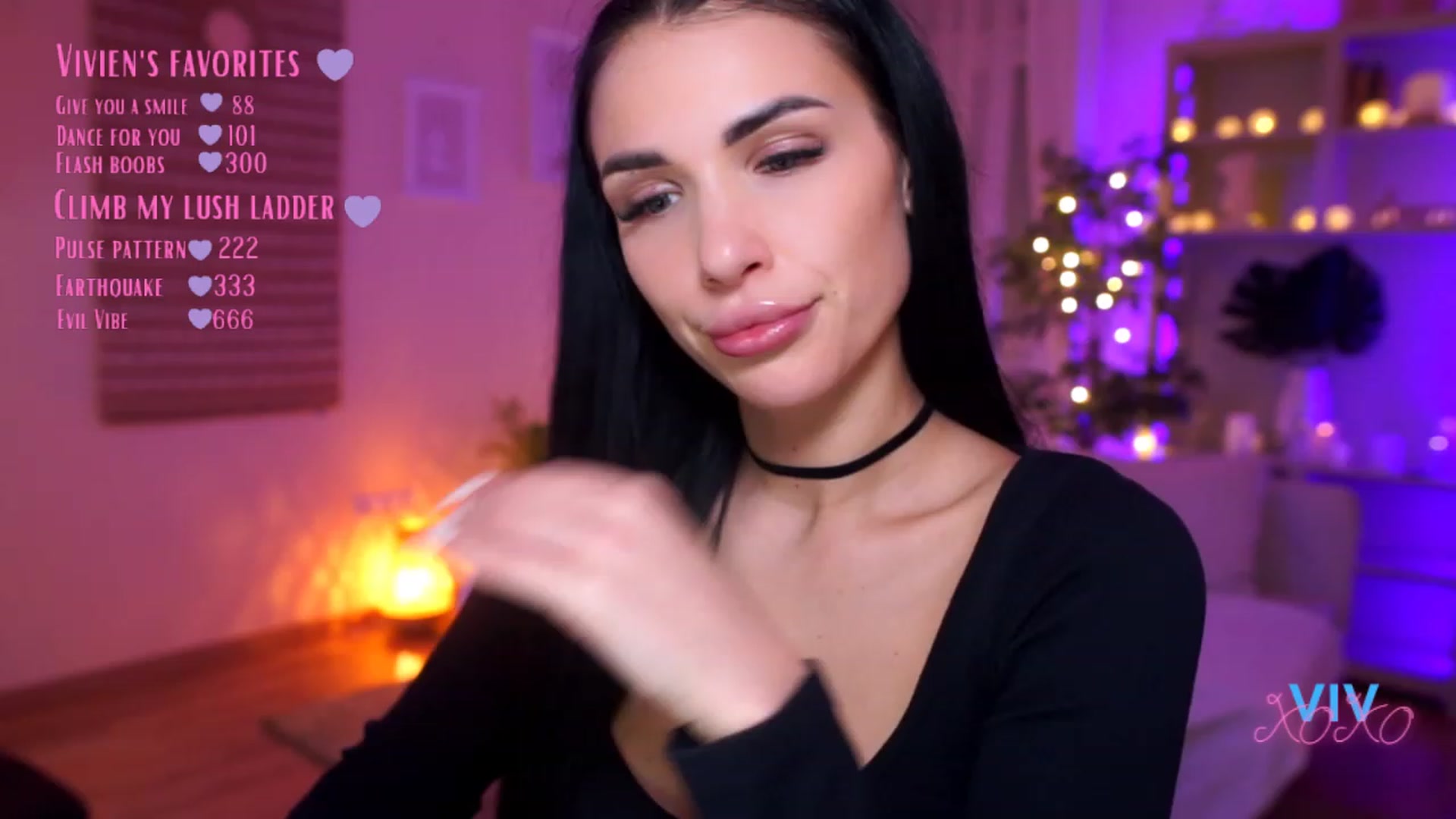 Gallery image thumbnail from kerelai's myfreecams stream on, 03/09/2023, 21:04 image 3 of 20
