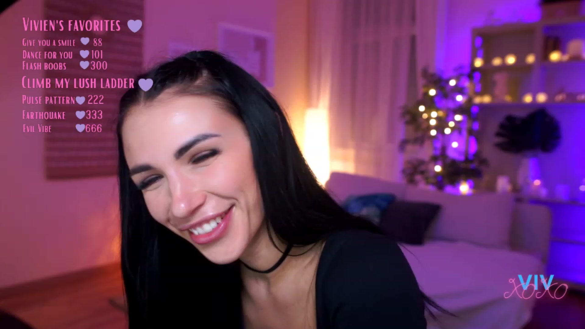 Gallery image thumbnail from kerelai's myfreecams stream on, 03/09/2023, 21:47 image 6 of 20