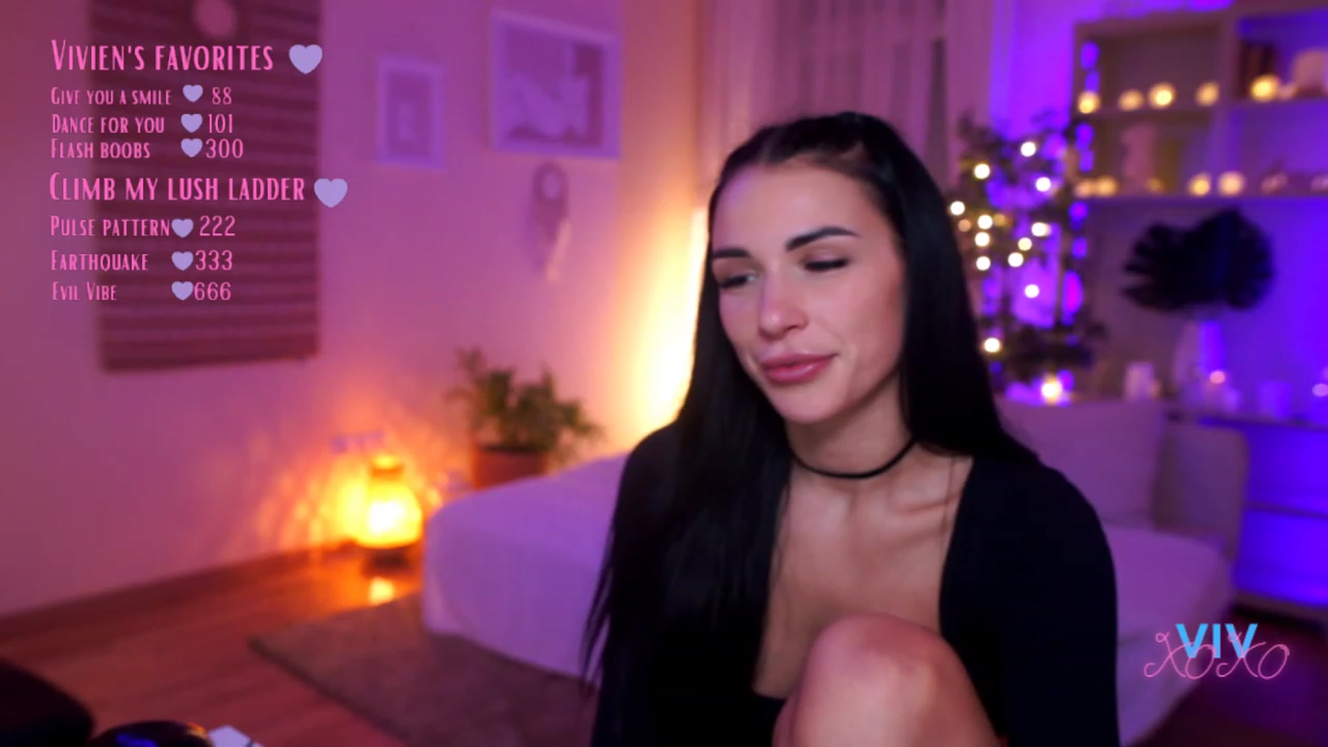 Gallery image thumbnail from kerelai's myfreecams stream on, 03/09/2023, 21:47 image 14 of 20