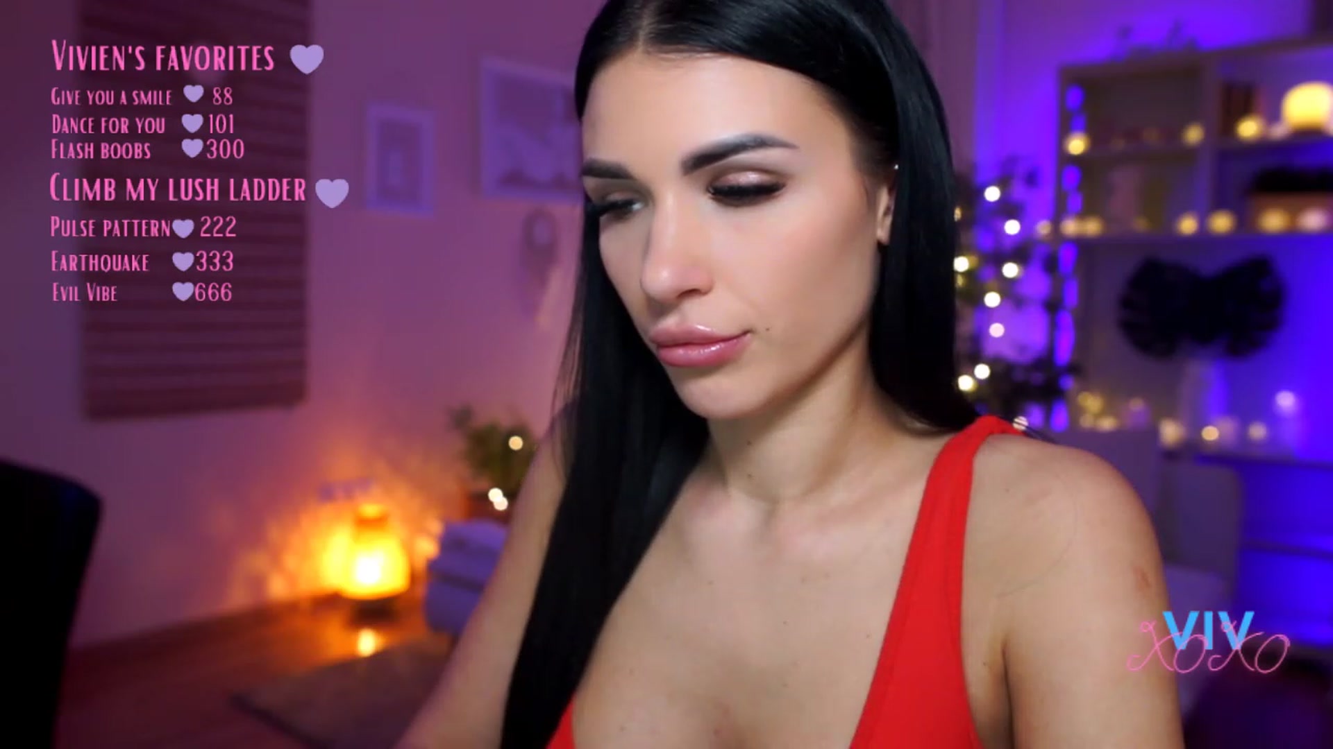 Gallery image thumbnail from kerelai's myfreecams stream on, 03/12/2023, 18:43 image 3 of 20