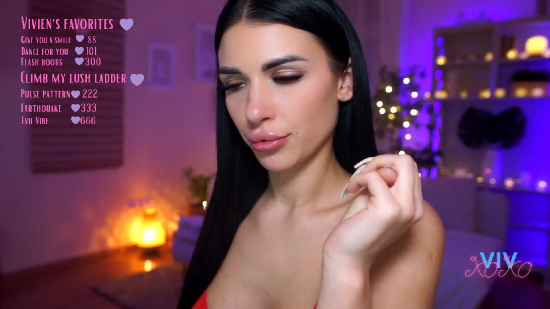 Gallery image thumbnail from kerelai's myfreecams stream on, 03/12/2023, 19:08 image 10 of 20