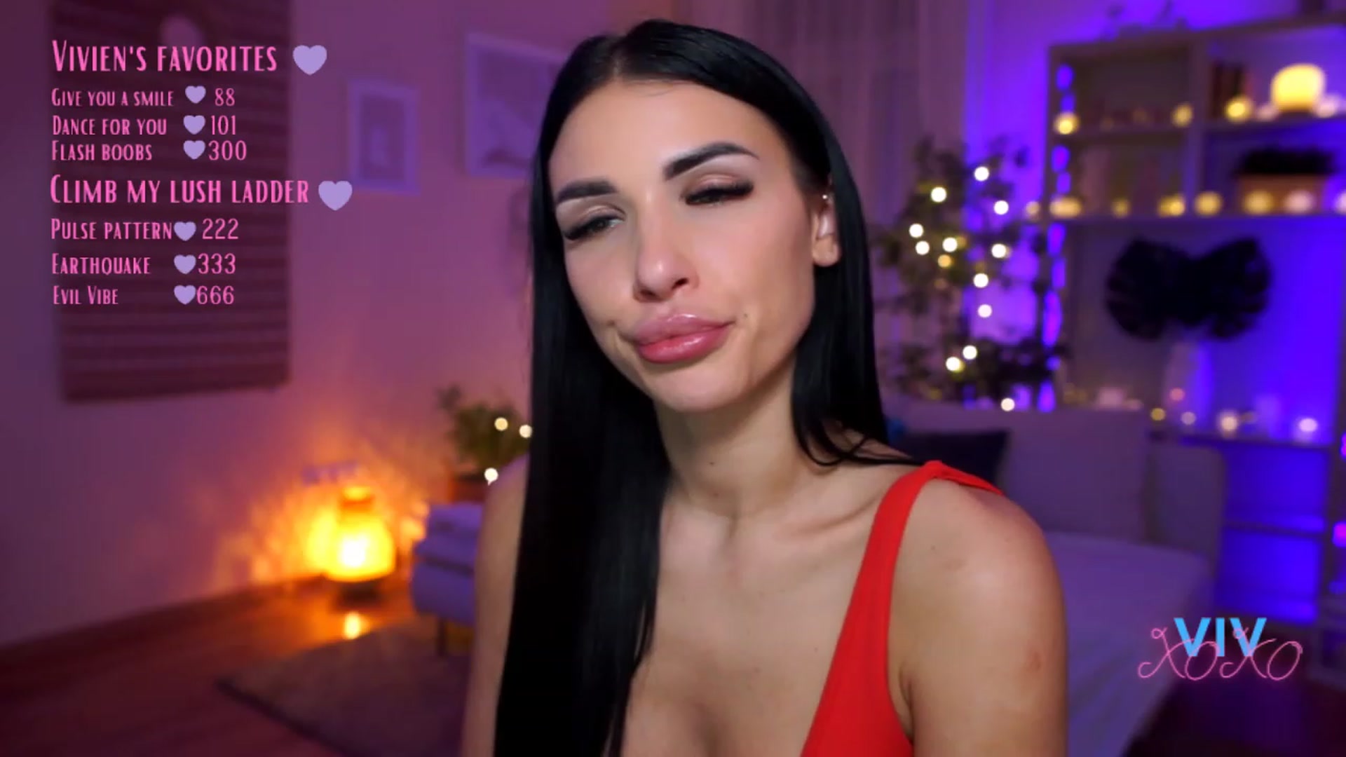 Gallery image thumbnail from kerelai's myfreecams stream on, 03/12/2023, 22:05 image 7 of 20