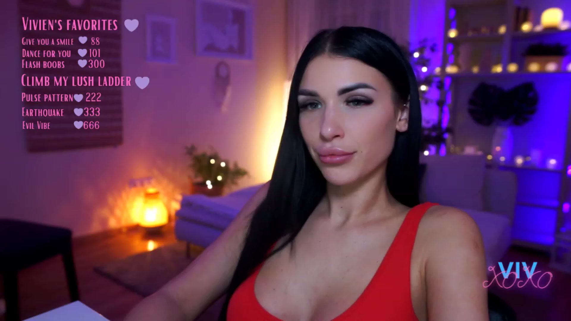 Gallery image thumbnail from kerelai's myfreecams stream on, 03/12/2023, 22:05 image 16 of 20